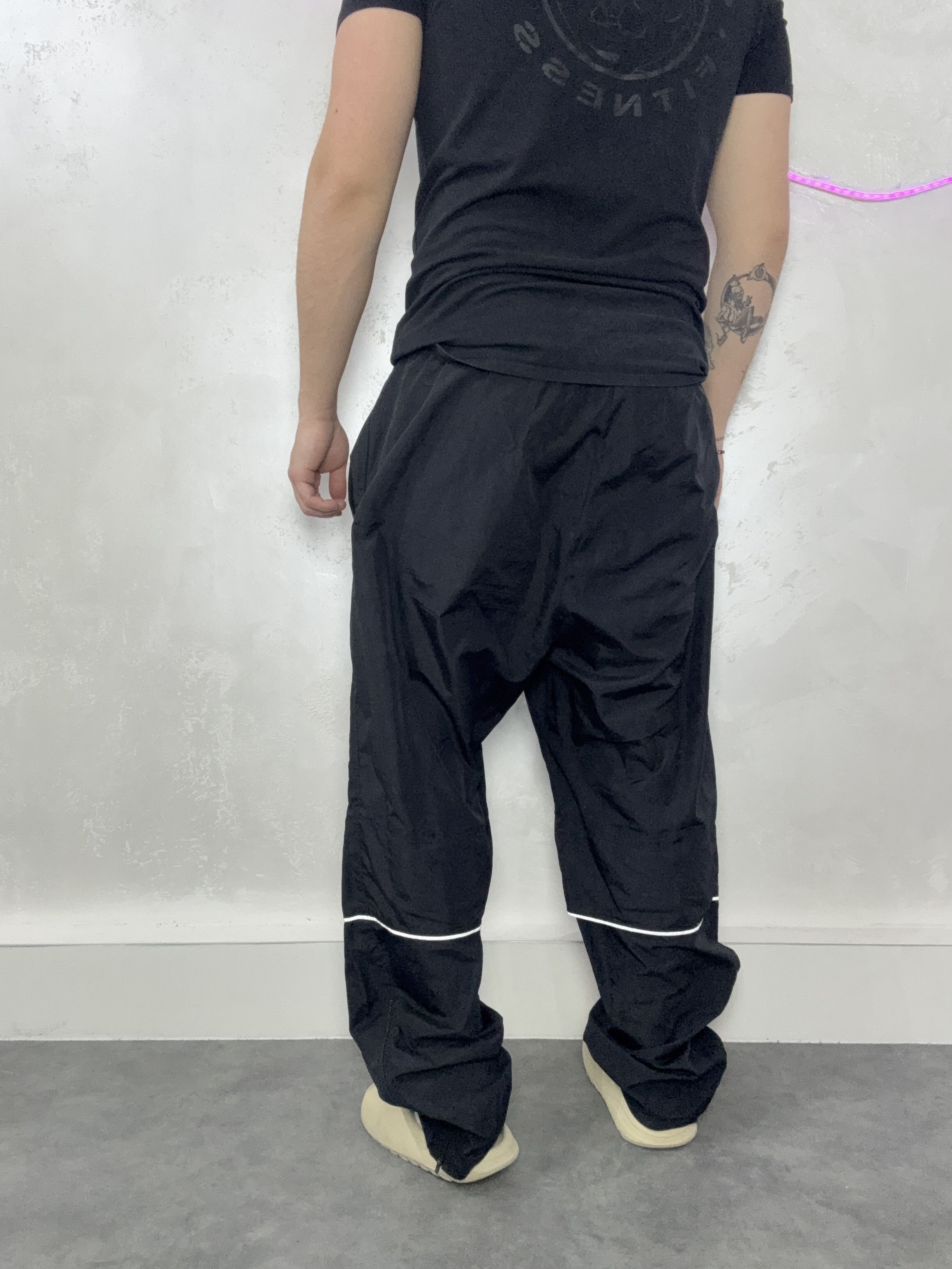 Nike Nike Reflective Nylon Track Pants Black Baggy 00s Smallogo Size US 34 / EU 50 - 3 Thumbnail