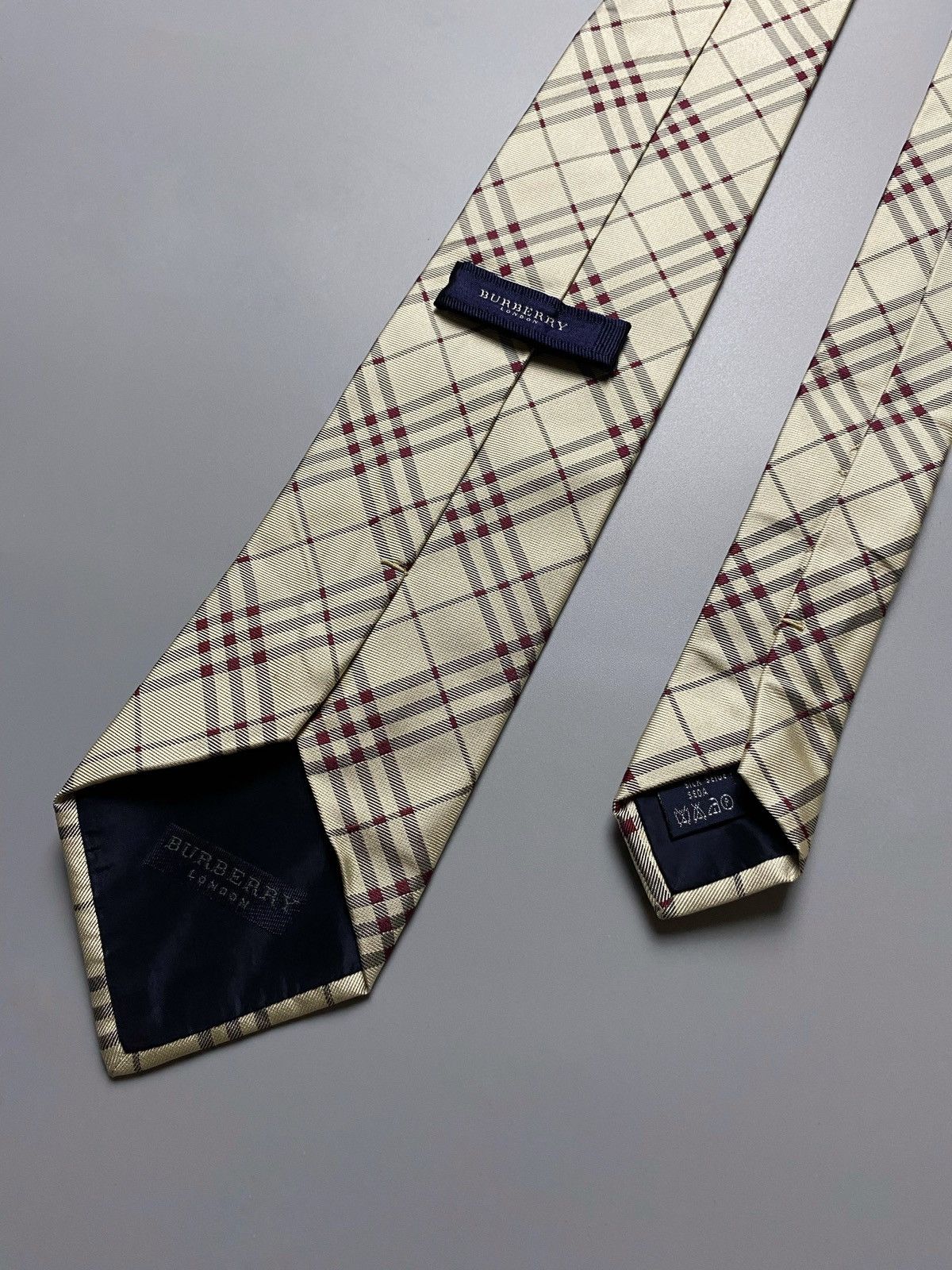 Burberry Bundle of TWO buy Silk Ties Nova Check Made in Italy