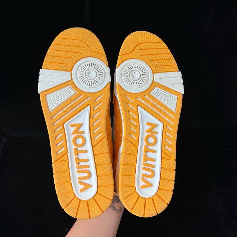 Louis Vuitton Louis Vuitton Trainer white and yellow denim board shoes Size US 9.5 / EU 42-43 - 7 Thumbnail