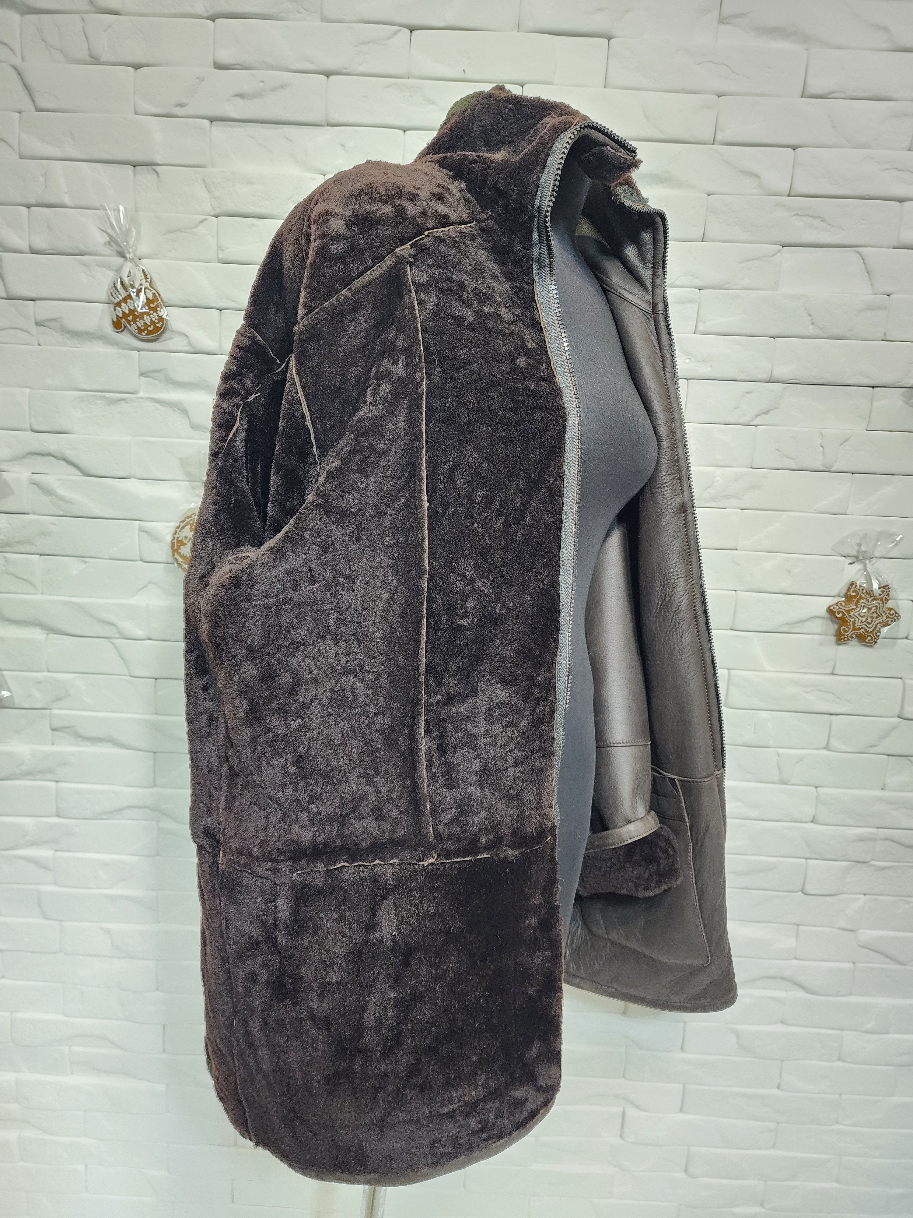 Furla Women's Brown Sheepskin Coat: Genuine Fur Size XXL / US 16-18 / IT 52-54 - 8 Thumbnail