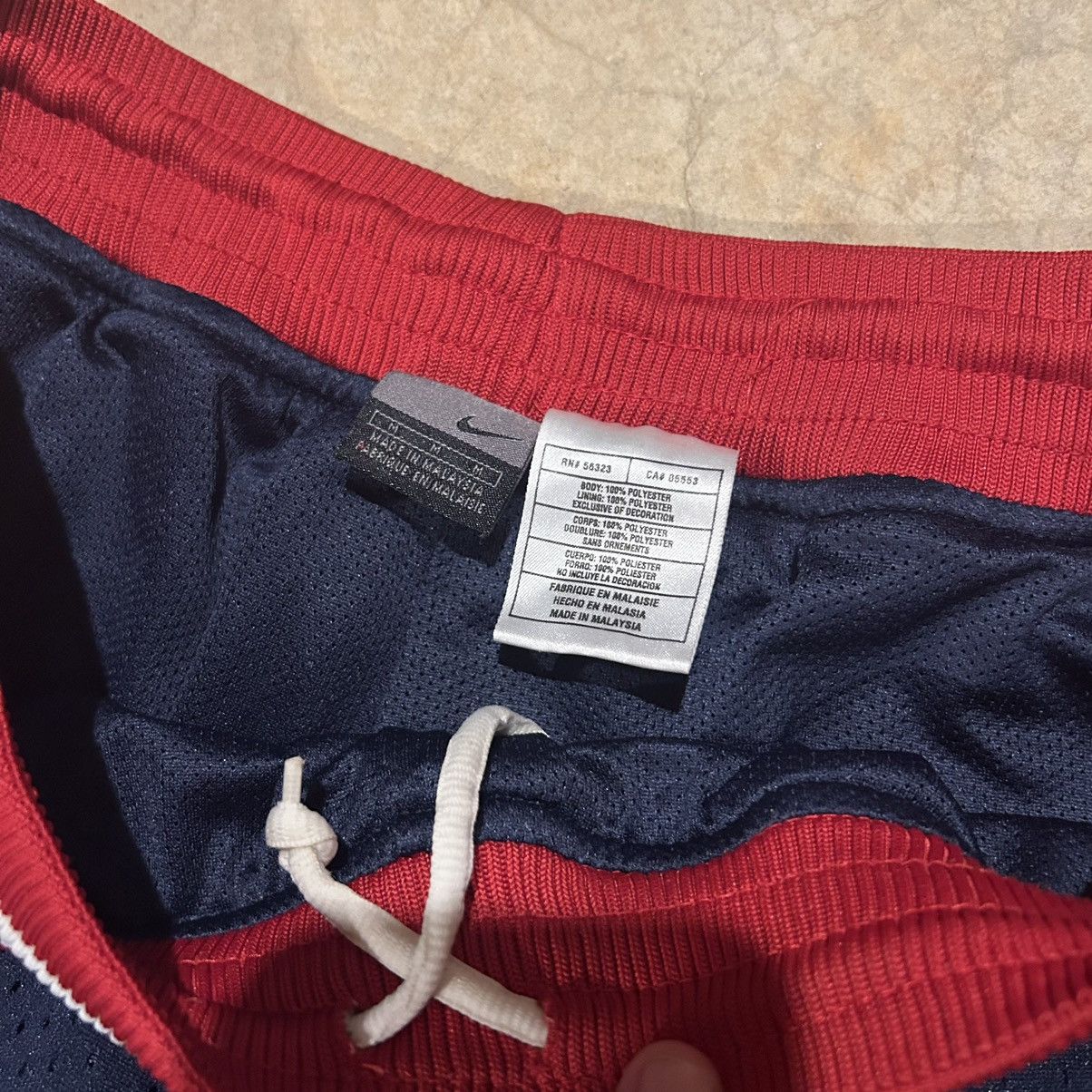 Nike × Vintage Crazy Vintage Y2K Nike Mesh USA Basketball Shorts Essential Size US 32 / EU 48 - 4 Thumbnail