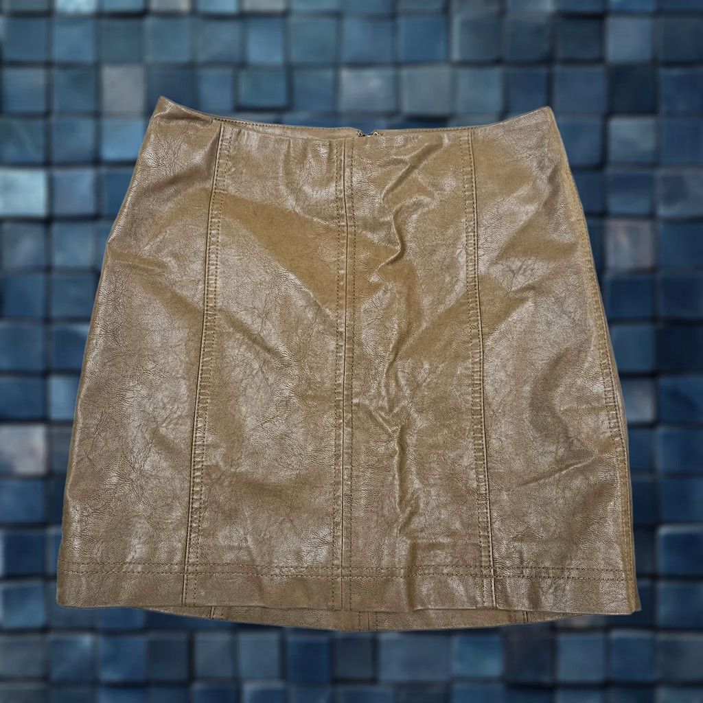Free People Free People Women's Skirt Mini Lined Faux vegan Green Brown Size 4 Brown Zipper Solid Short Vintage No 4 Womens Size 27" / US 4 / IT 40 - 1 Thumbnail