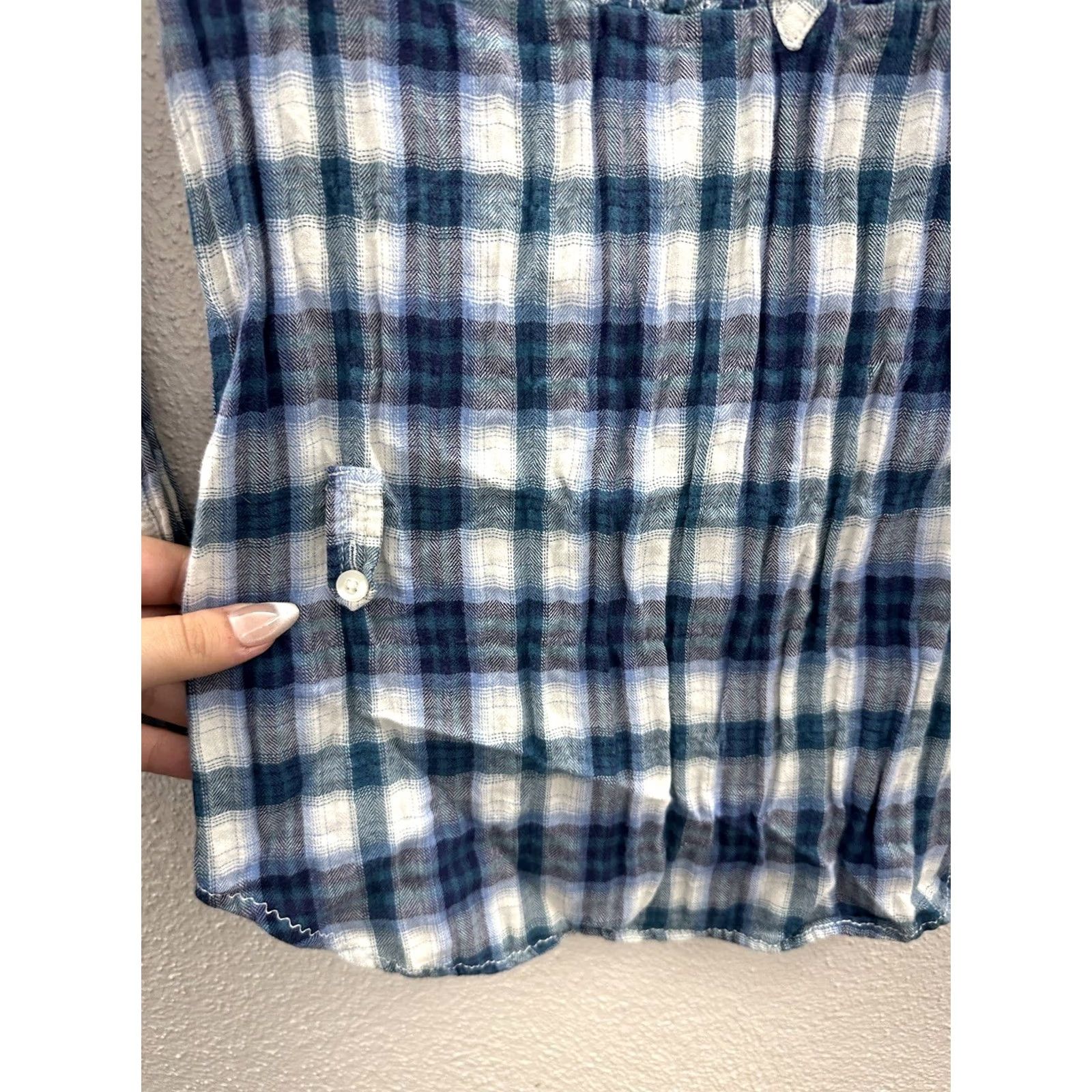 American Eagle Outfitters American Eagle Womens Blue Plaid Long Sleeve Henley Shirt Size 0 Size XS / US 0-2 / IT 36-38 - 4 Thumbnail