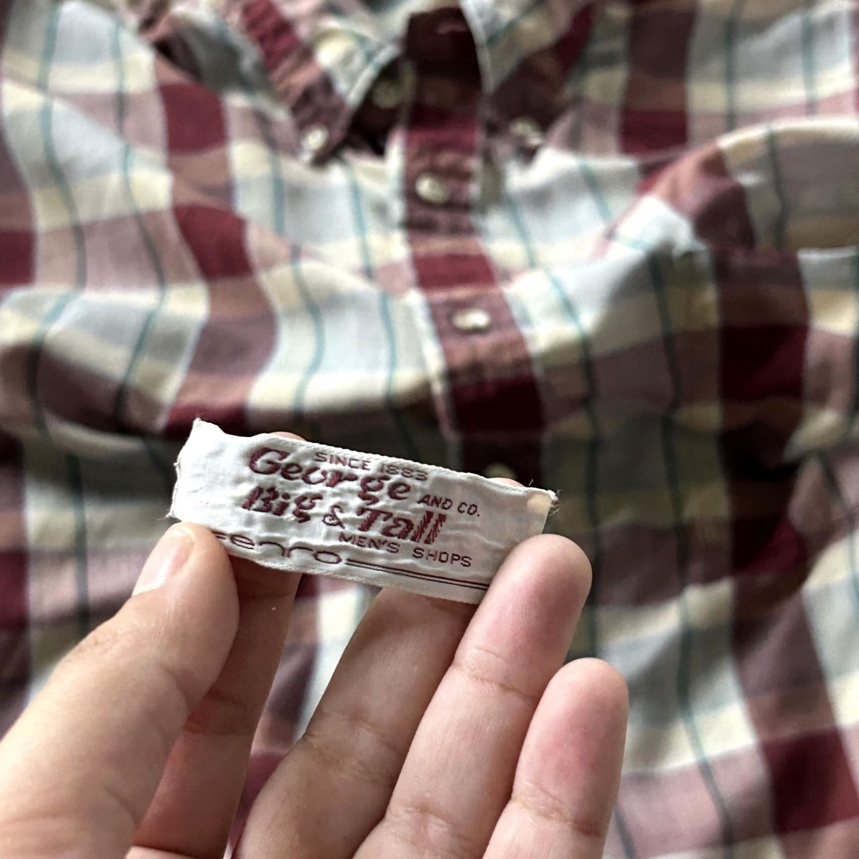 Vintage George Big & Tall Shirt Mens XL Red Plaid Button-Down Long Sleeve Cotton Polyester Blend Size US XL / EU 56 / 4 - 3 Thumbnail