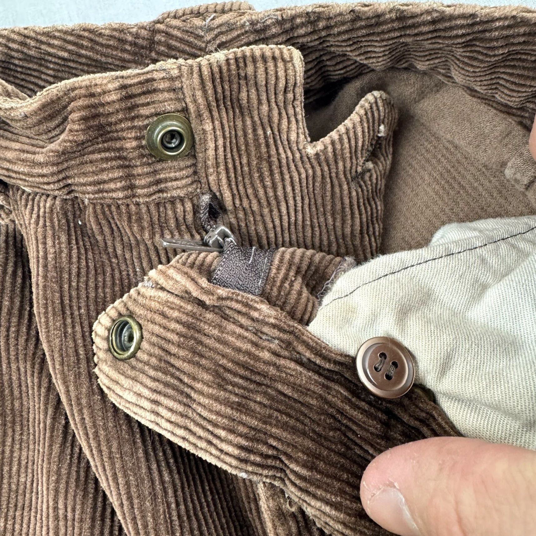 Vintage Vintage Skiva Corduroy Pants Womens 11/12 Brown Classic Hipster 1970s Disco Size 32" / US 10 / IT 46 - 6 Thumbnail