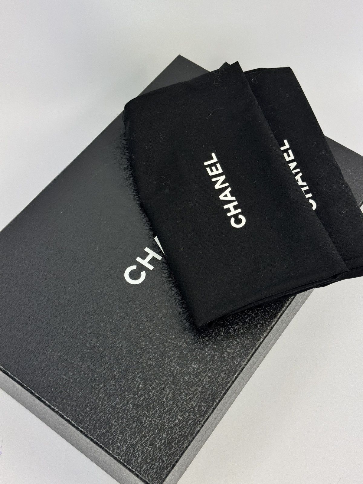 Chanel COCO BEACH 2026 CHARM MULES *VERY LIMITED* Size US 8.5 / IT 38.5 - 10 Thumbnail