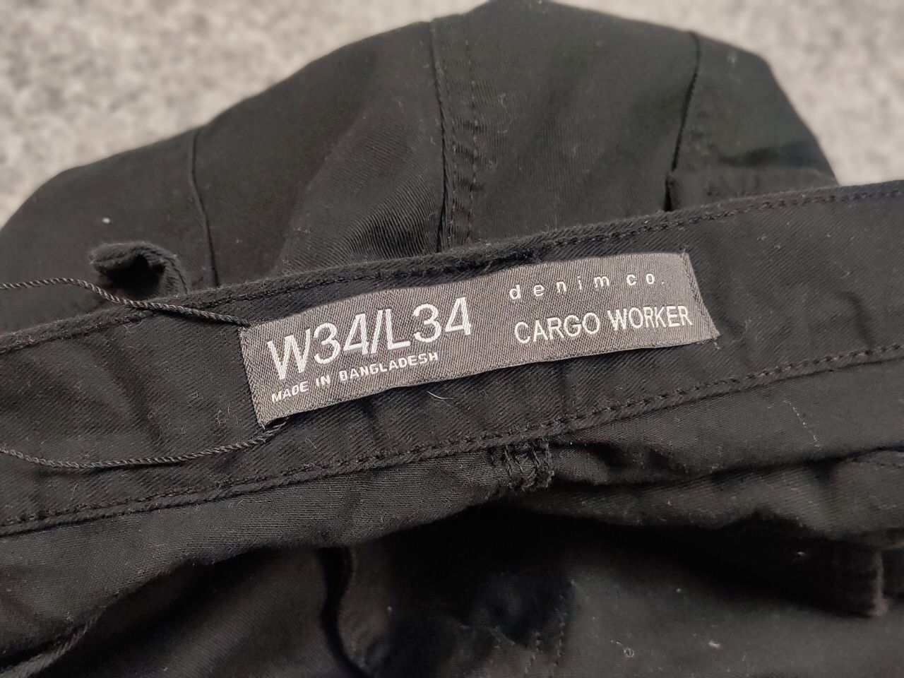 Japanese Brand Vintage 90's Japanese design black multi pocket Cargo Pants Size US 34 / EU 50 - 19 Thumbnail