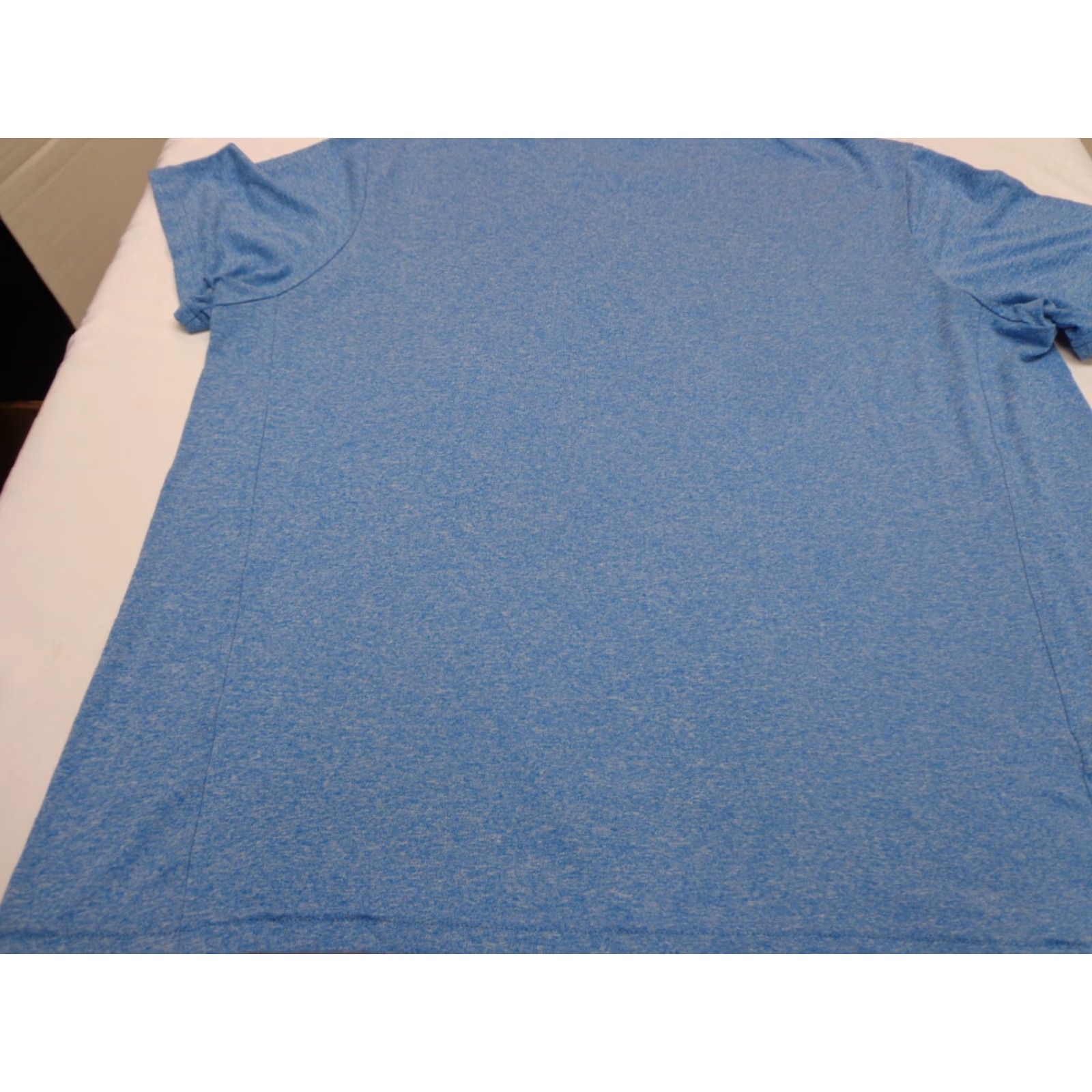 Eddie Bauer Eddie Bauer T-Shirt Mens XL Blue Polyester Activewear Size US XL / EU 56 / 4 - 7 Thumbnail