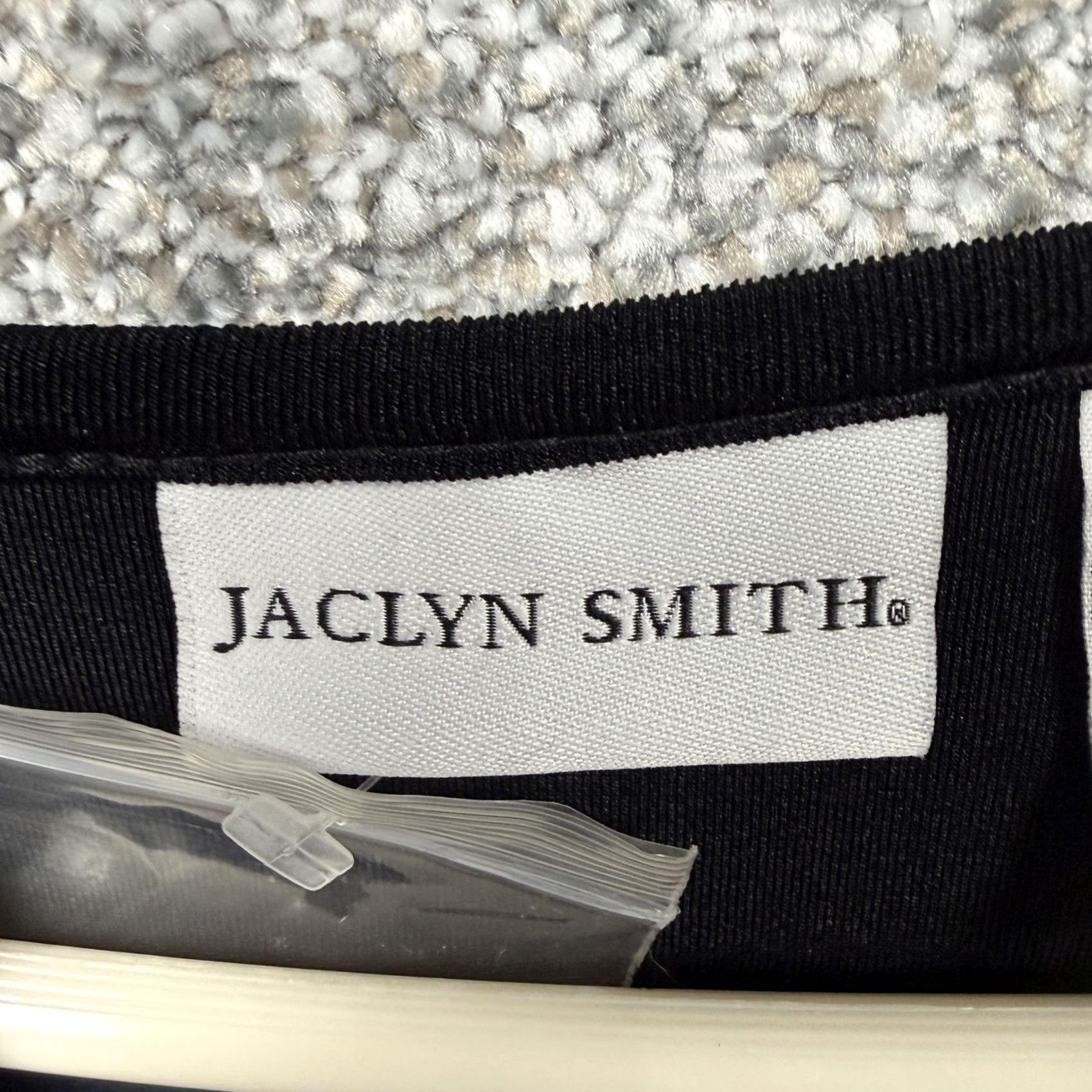 Vintage VINTAGE Jaclyn Smith T-Shirt Womens 1X Plus Black Embroidered Henley Whimsigoth Coquette Size XL / US 12-14 / IT 48-50 - 5 Thumbnail