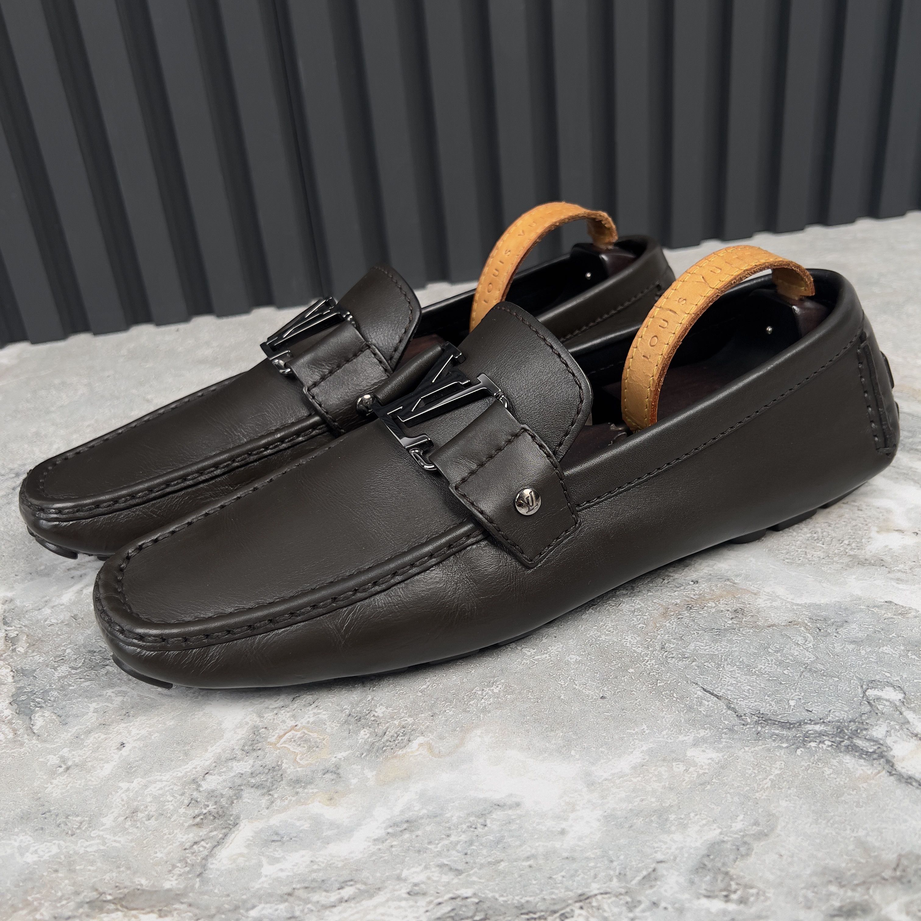 Louis Vuitton Louis Vuitton Monte Carlo Driving Moccasin Leather Size US 10.5 / EU 43-44 - 1 Thumbnail