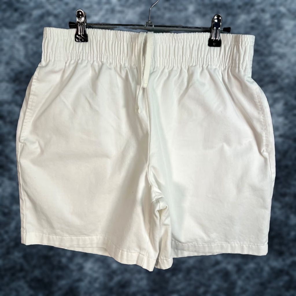 Uniqlo VINTAGE GU by Uniqlo Womens XL White Chino Shorts Elastic Waist Drawstring Front Flat 6.5 Inseam High Rise Cotton Polyester Womens Size 32" / US 10 / IT 46 - 1 Thumbnail