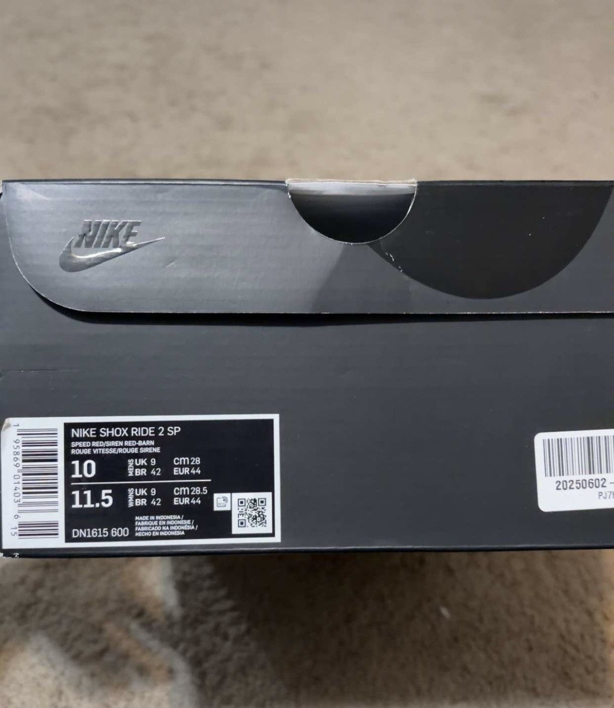 Nike × Supreme red supreme shox ride 2 Size US 10 / EU 43 - 7 Thumbnail