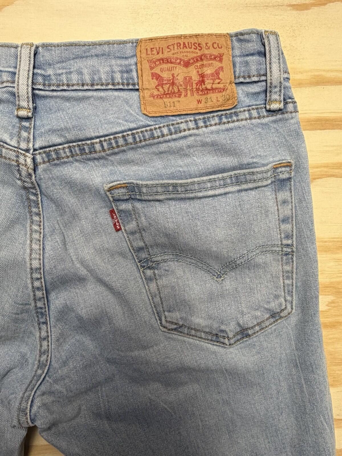 Levi's Levi's 511 Mens 31x30 Vintage 90s Light Blue Denim Jeans Size US 31 - 2 Thumbnail