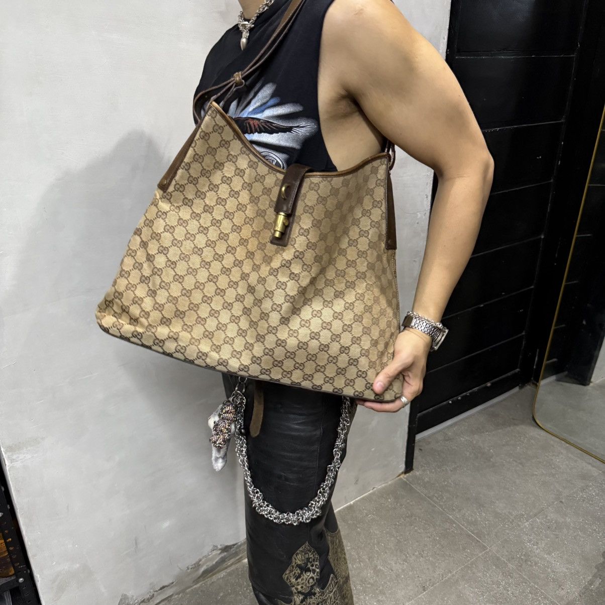 Gucci Vintage Gucci Jackie Nailhead Monogram Shoulder Bag Size ONE SIZE - 2 Thumbnail