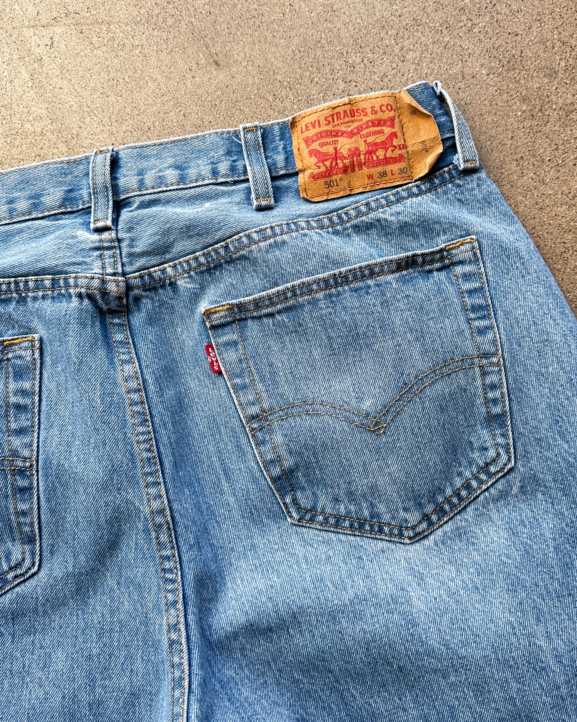 Levi's Levi's 501 Jeans Straight Leg Classic Button Fly Men's 38 Size US 38 / EU 54 - 7 Thumbnail