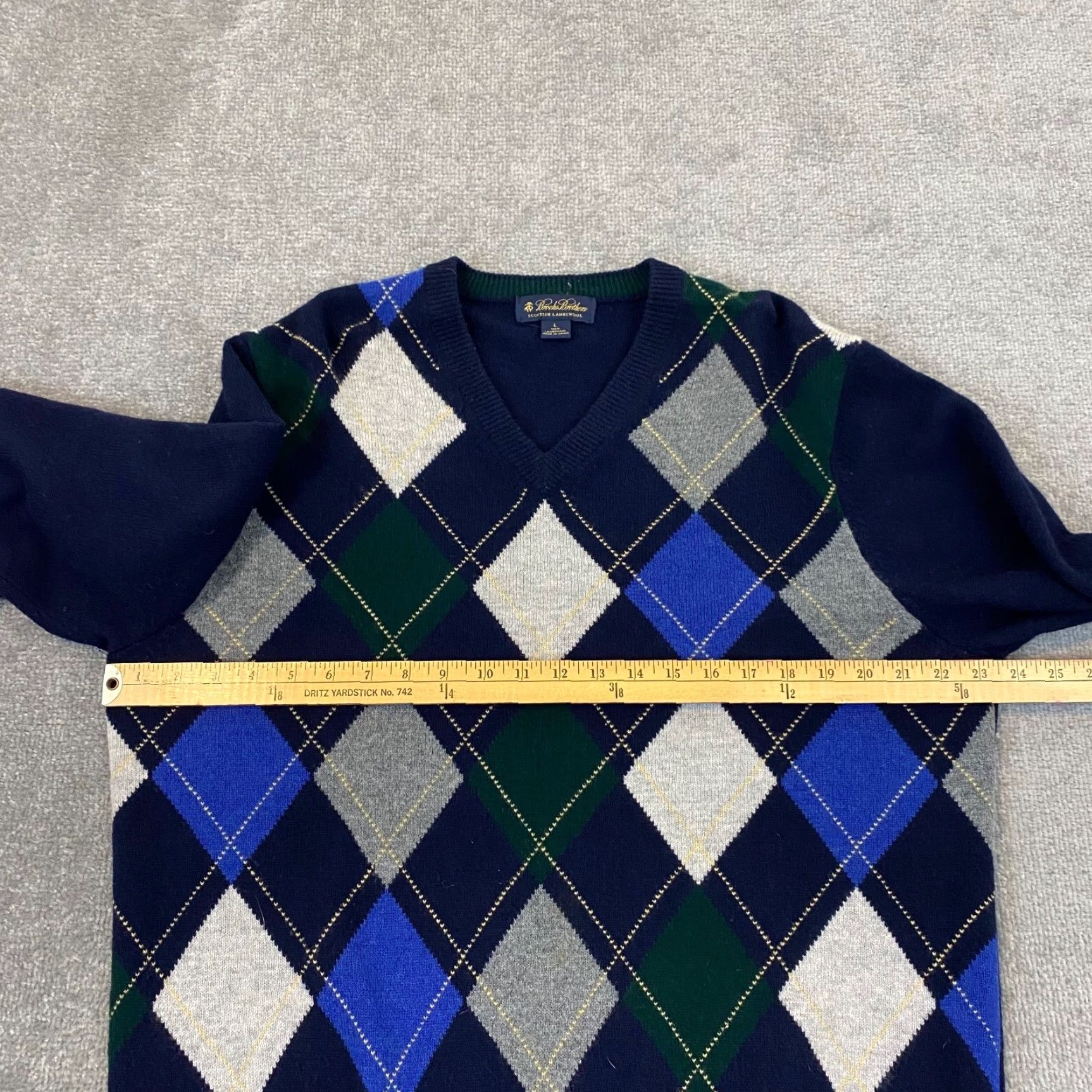 Brooks Brothers Brooks Brothers Vest Mens Large Scottish Lambswool Blue Argyle Diamond Size US L / EU 52-54 / 3 - 4 Thumbnail