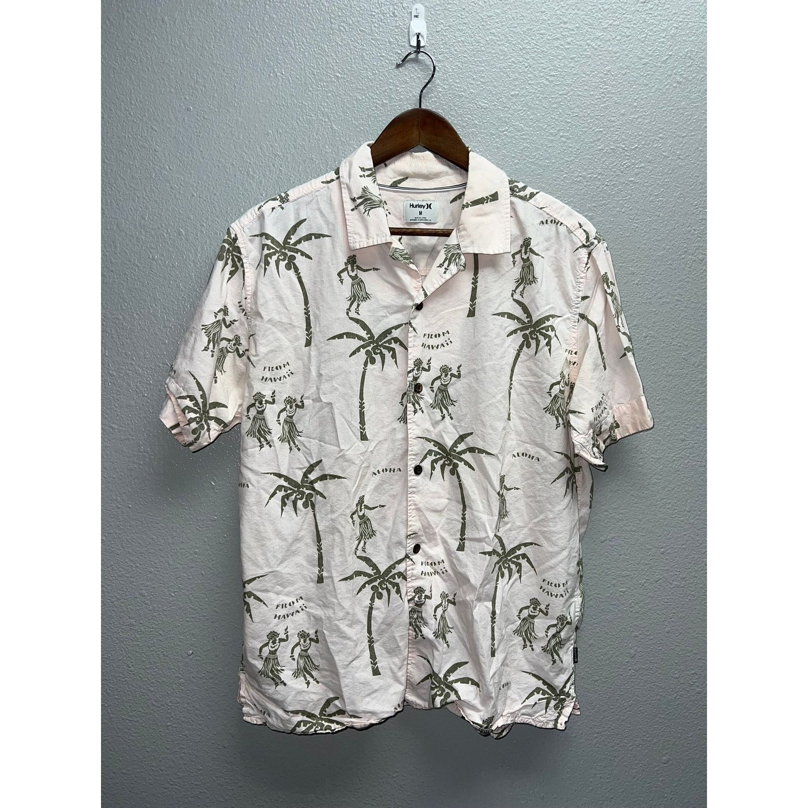 Hurley Hurley Hawaii Shirt Button Up Palm Tree Hulu Girl Graphic M Size US M / EU 48-50 / 2 - 1 Thumbnail