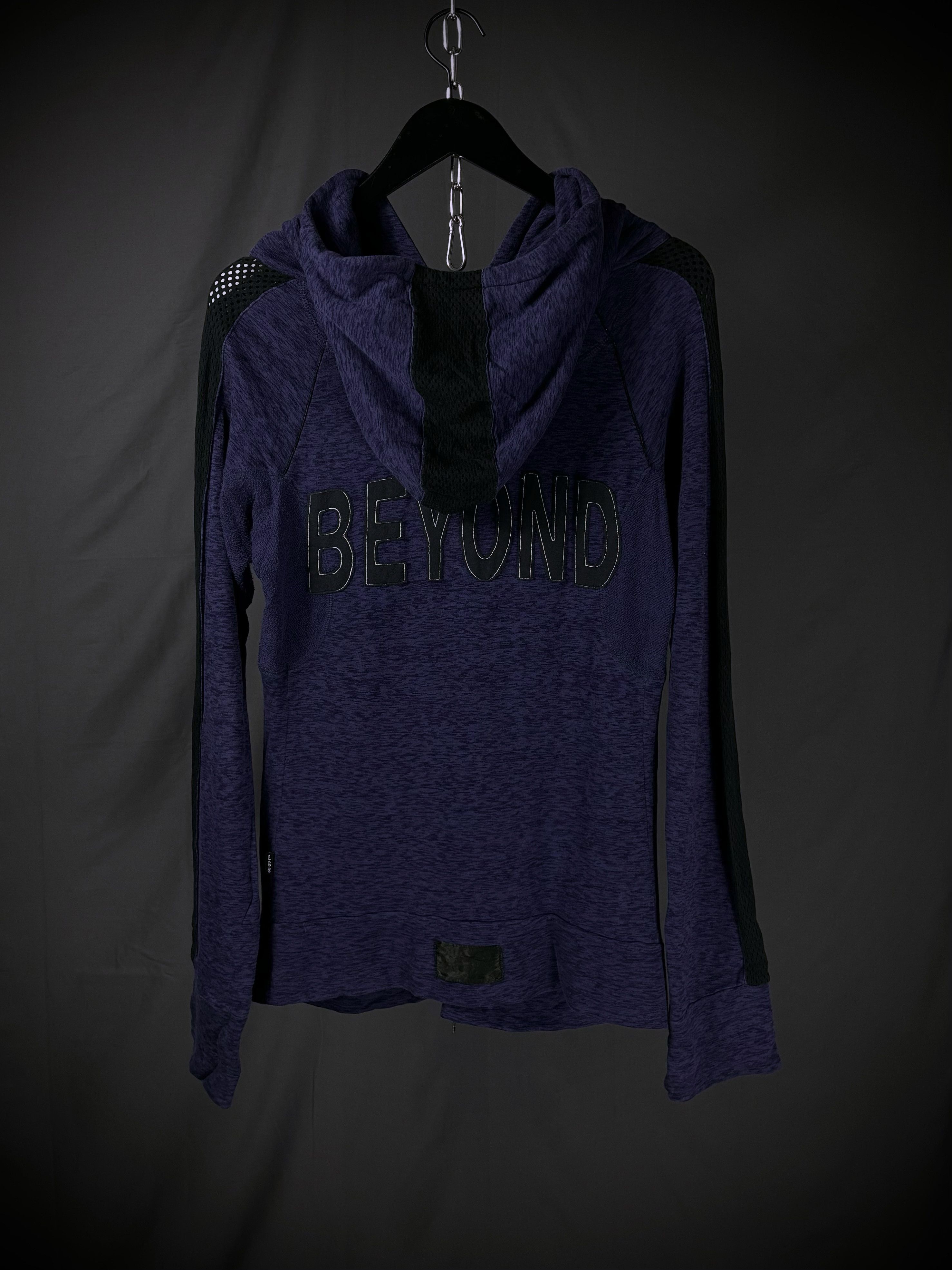 Le Grande Bleu (L.G.B.) LGB Be Alien Hoodie size 1 | Grailed