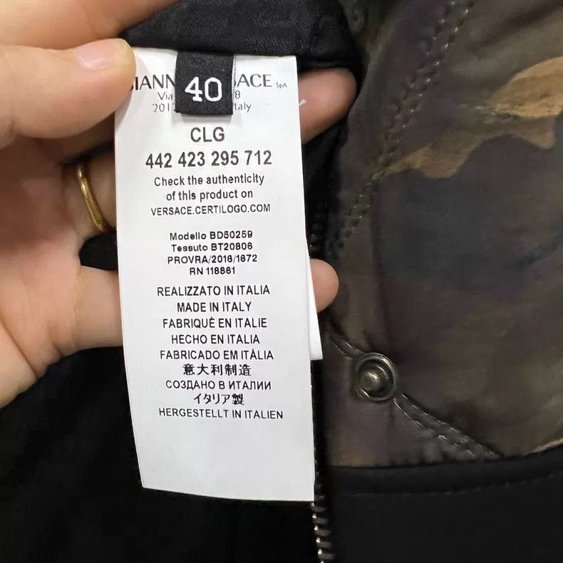 Versace Versace Camouflage patchwork jacket Size US XXS / EU 40 - 5 Thumbnail