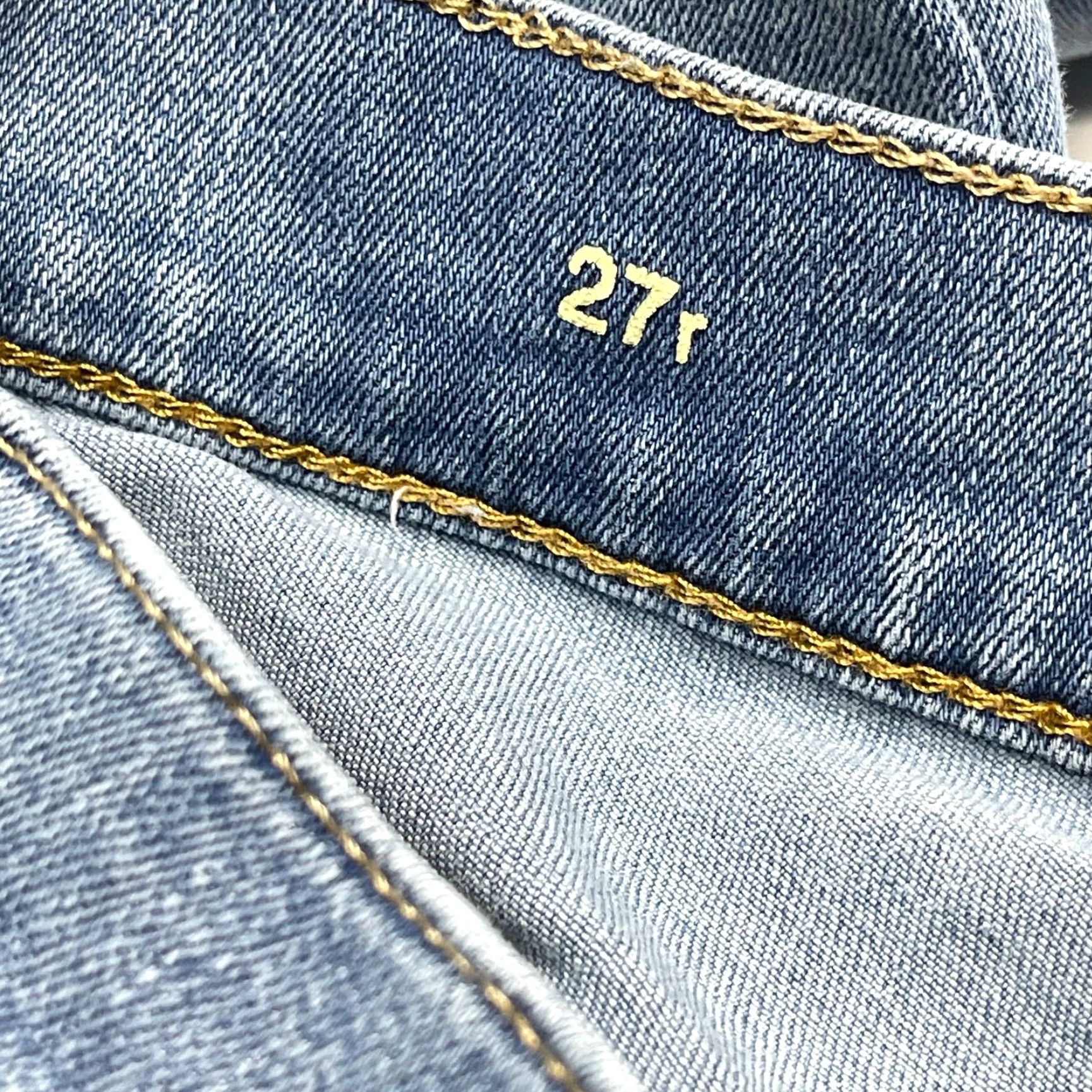 Gap Gap Cropped Jeans Women Size 27 Blue Denim Mid Rise Capsule 5-Pocket Cropped Jeans Womens Stretch Cotton Polyester Spandex Size 27" / US 4 / IT 40 - 6 Thumbnail