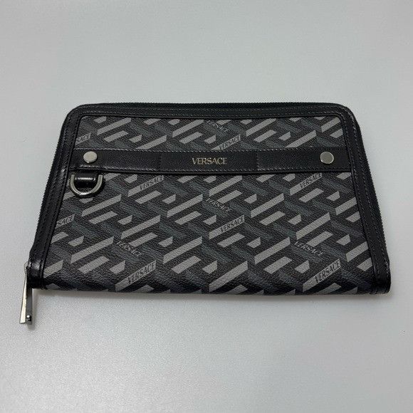 Versace Versace Black La Greca Messenger Bag Black Grey Size ONE SIZE - 1 Thumbnail