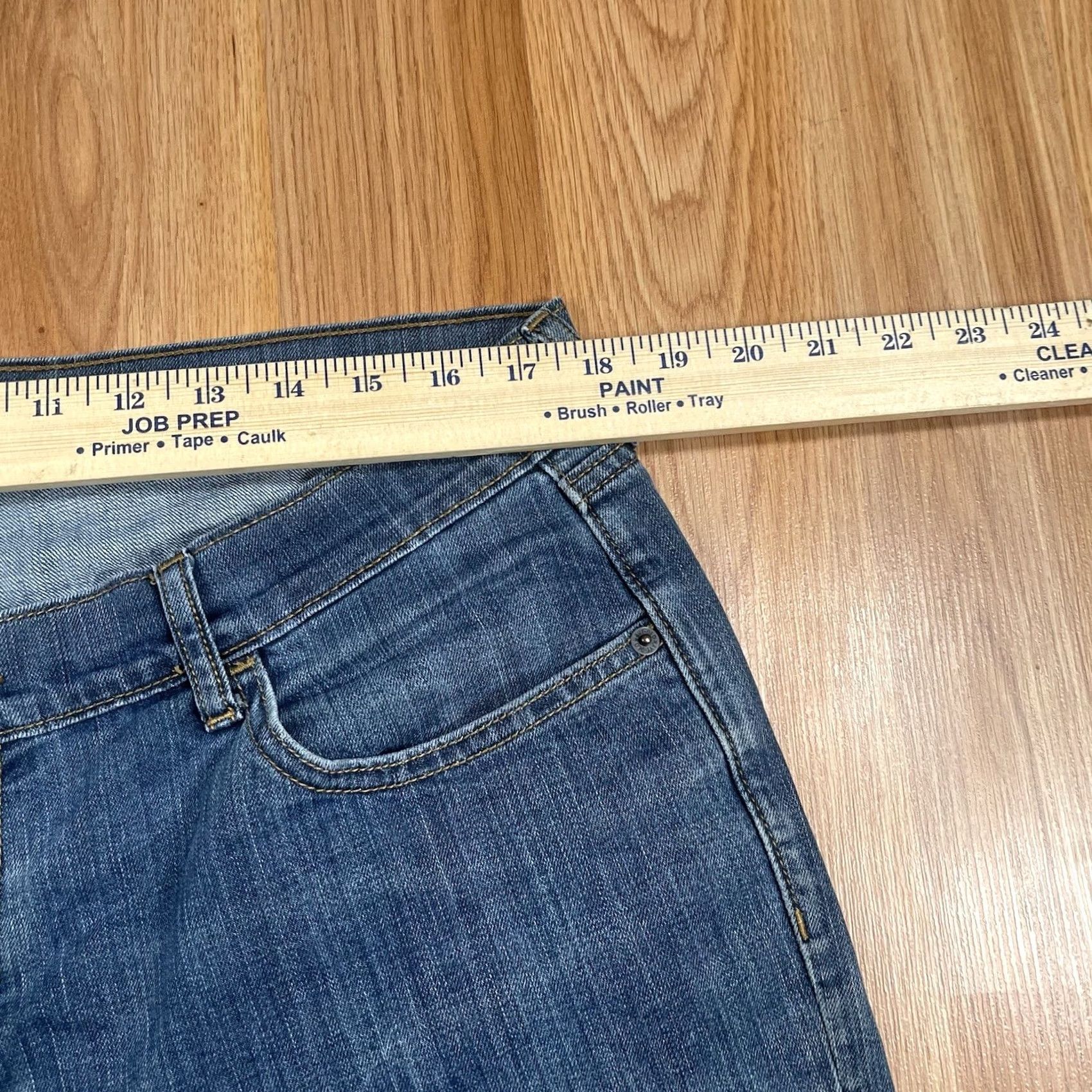 Old Navy Old Navy Jeans Womens 14 Boyfriend Skinny Leg Mid Rise Stretch Blue Denim Pants Size 36" / US 14 / IT 50 - 4 Thumbnail