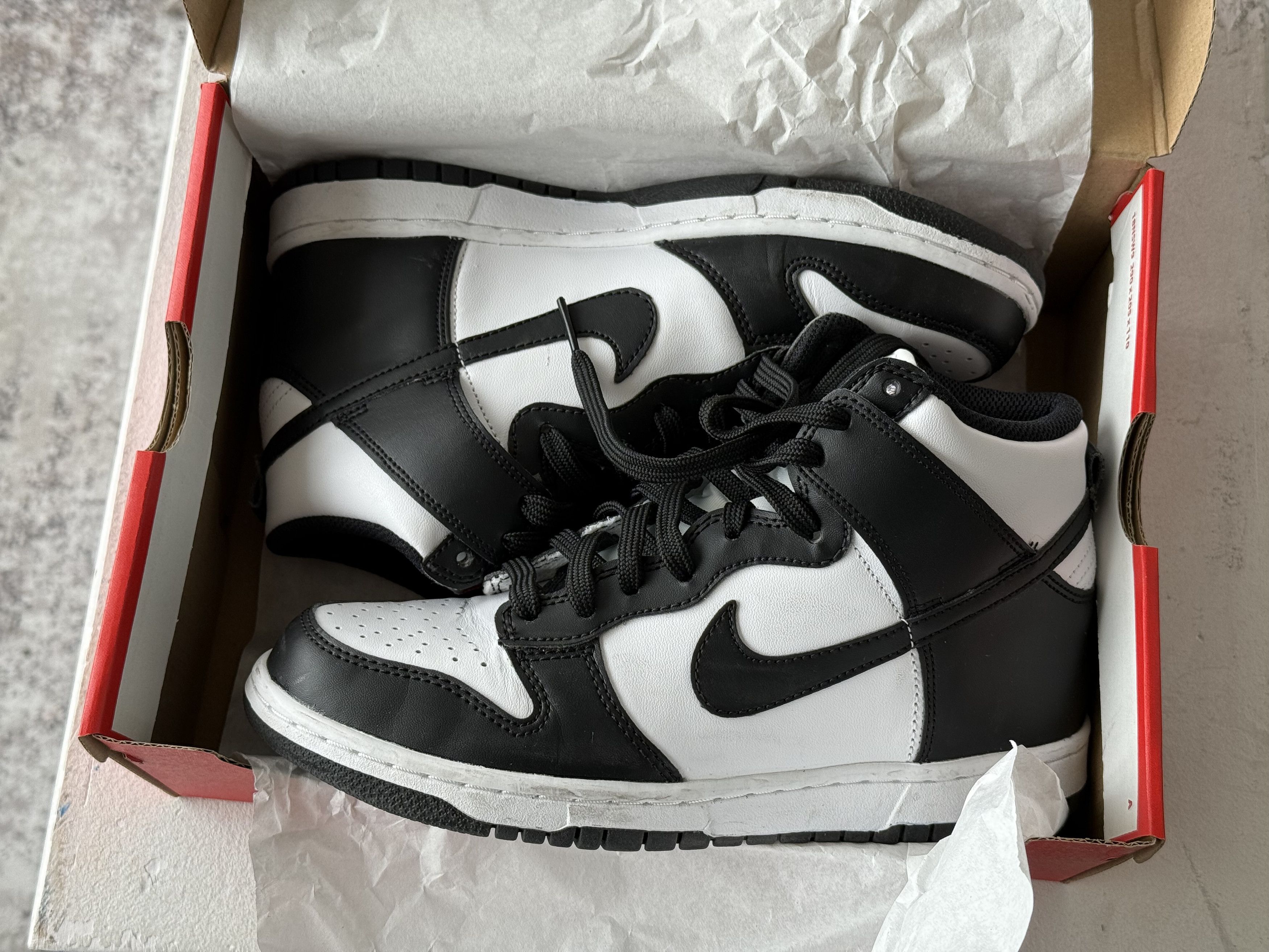 Nike Nike Dunk High GS Black White DB2179-103 size 6Y / wmn 7.5 Size US 7.5 / IT 37.5 - 1 Thumbnail