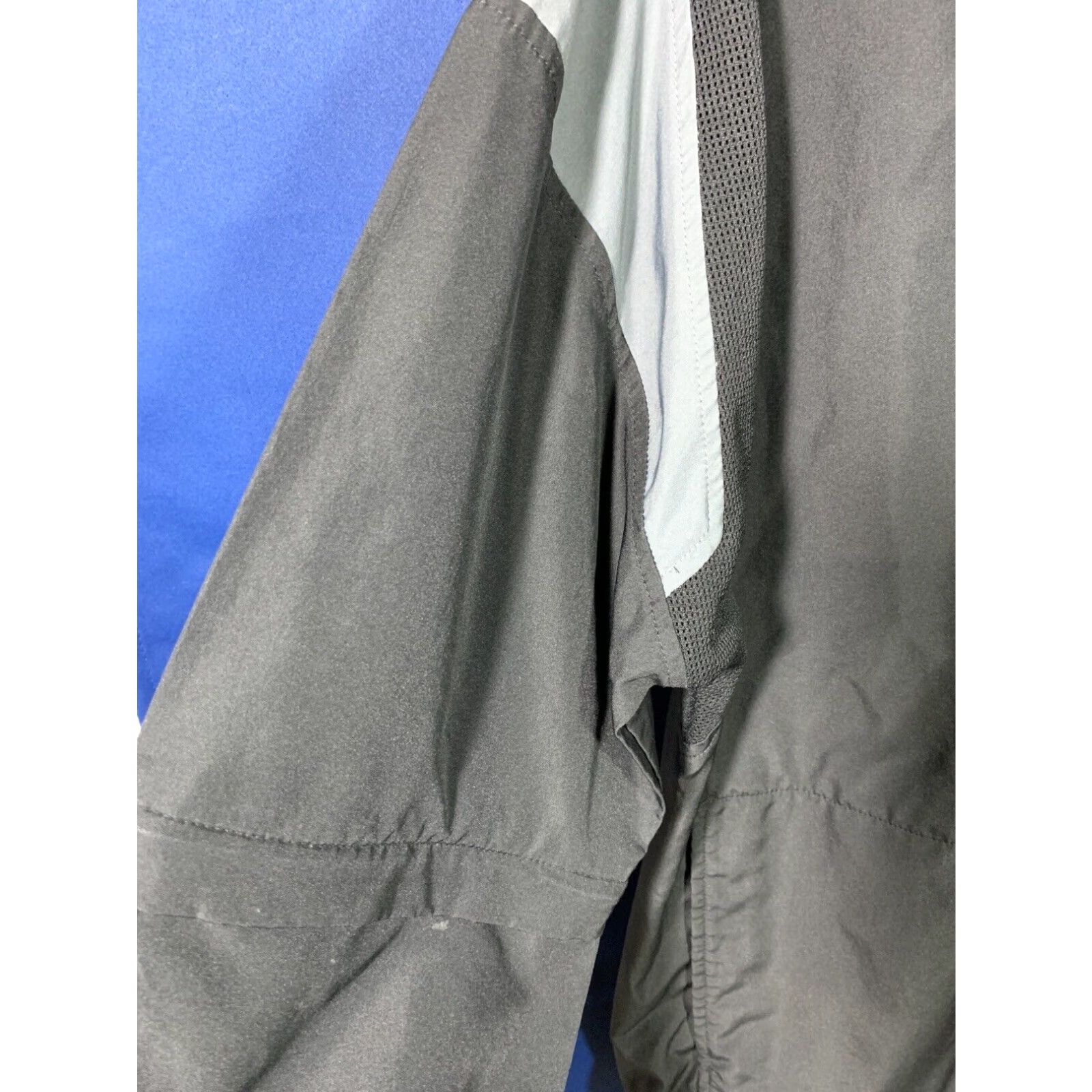 Nike Nike Windbreaker Jacket Mens Convertible Vented Black Medium Size US M / EU 48-50 / 2 - 2 Thumbnail