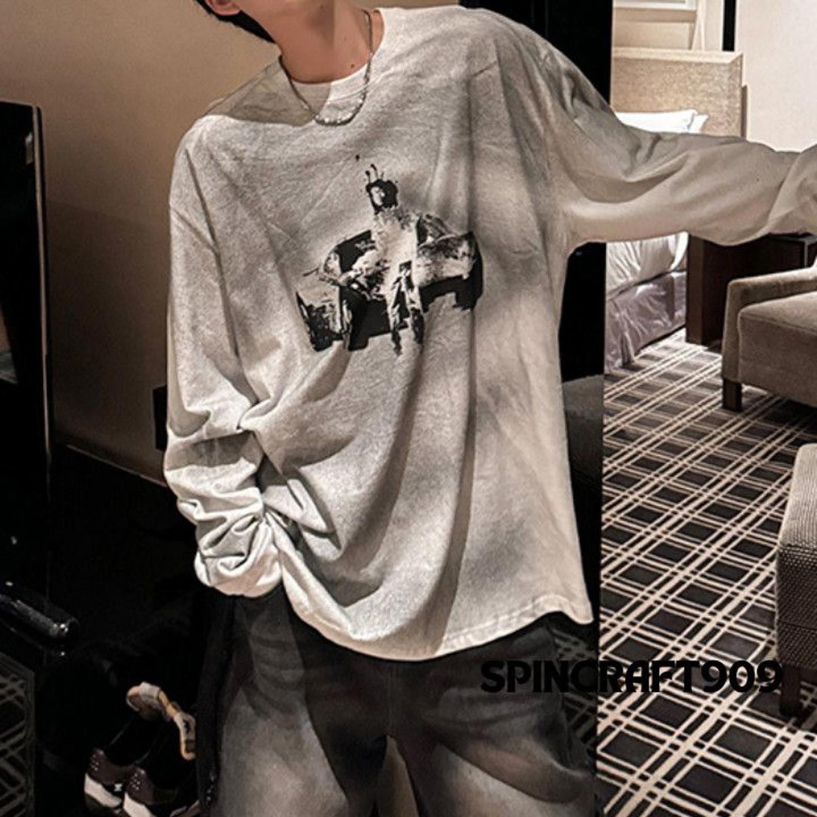 Graphic Long Sleeve T Shirt