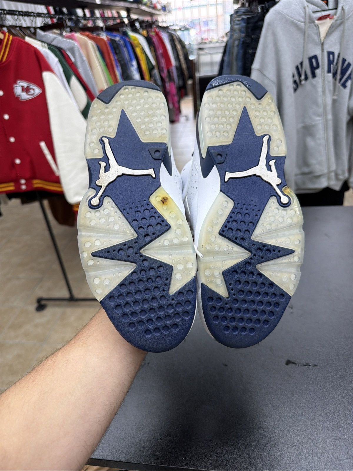 Jordan Brand Air Jordan 6 Retro White/Midnight Navy Men's Size 10 Size US 10 / EU 43 - 15 Thumbnail