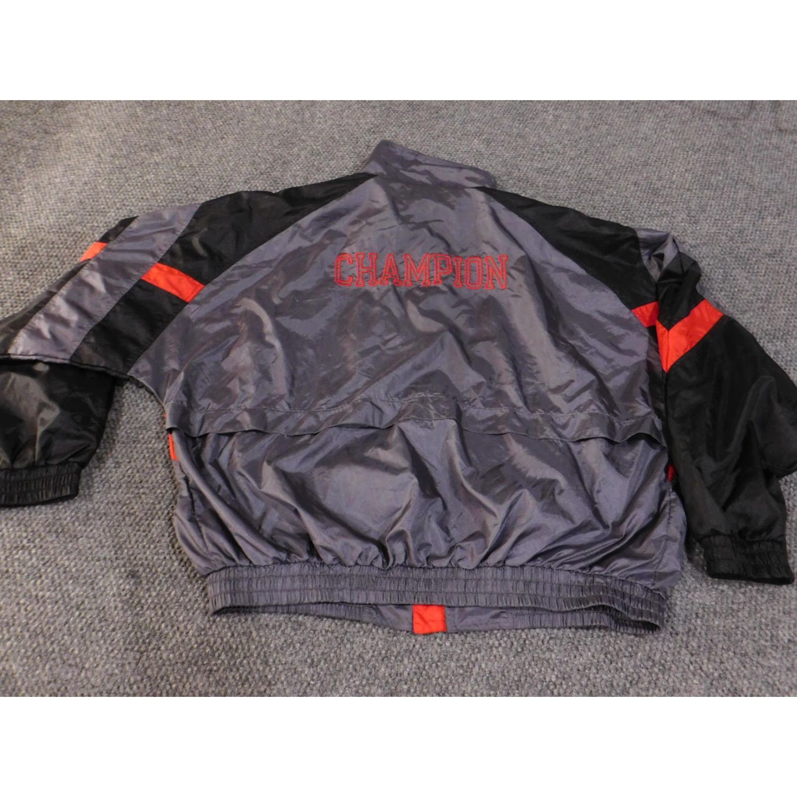 Champion VINTAGE Champion Jacket Mens XL Black Gray Red Nylon Windbreaker Spell Out 90s Size US XL / EU 56 / 4 - 2 Thumbnail
