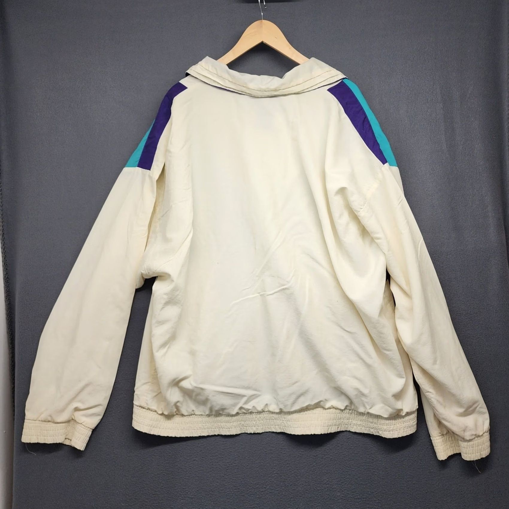 Vintage VINTAGE Wigman Windbreaker Jacket XXL White Turquoise Nylon PPG Made in USA 80s Mens Zip Windbreaker Jacket 2XL White Turquoise Mens Size US XXL / EU 58 / 5 - 2 Thumbnail