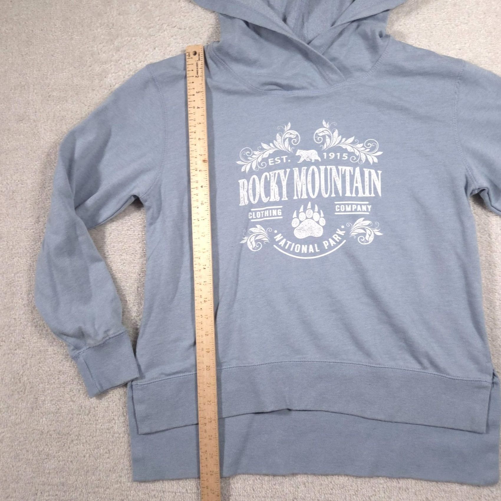Vintage RetroVision Apparel Hoodie Womens L Blue Rocky Mountain Pullover Sweatshirt Graphic Print Pockets Crew Neck Fleece Polyester Long Sleeve Size L / US 10 / IT 46 - 6 Thumbnail