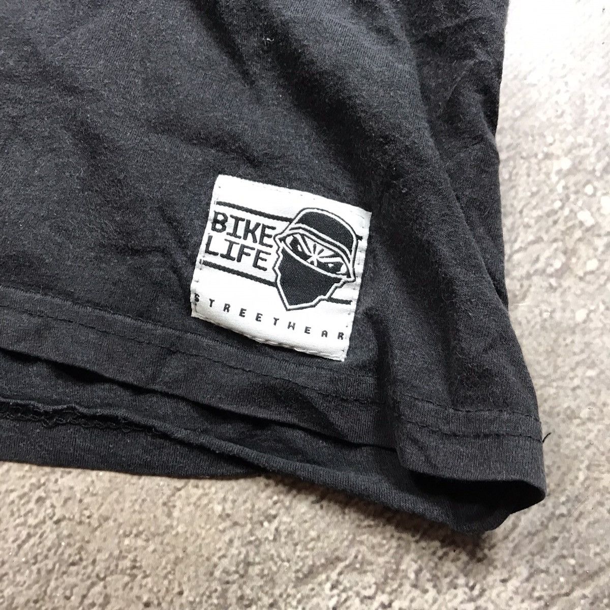 Vintage Vintage 90s Y2K Graphic Tank Top Motorcycle Art Skate Slim L Size US L / EU 52-54 / 3 - 4 Thumbnail