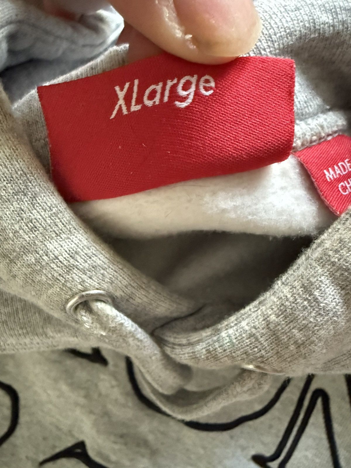 Supreme Supreme - Fear Hoodie - XL Size US XL / EU 56 / 4 - 3 Thumbnail