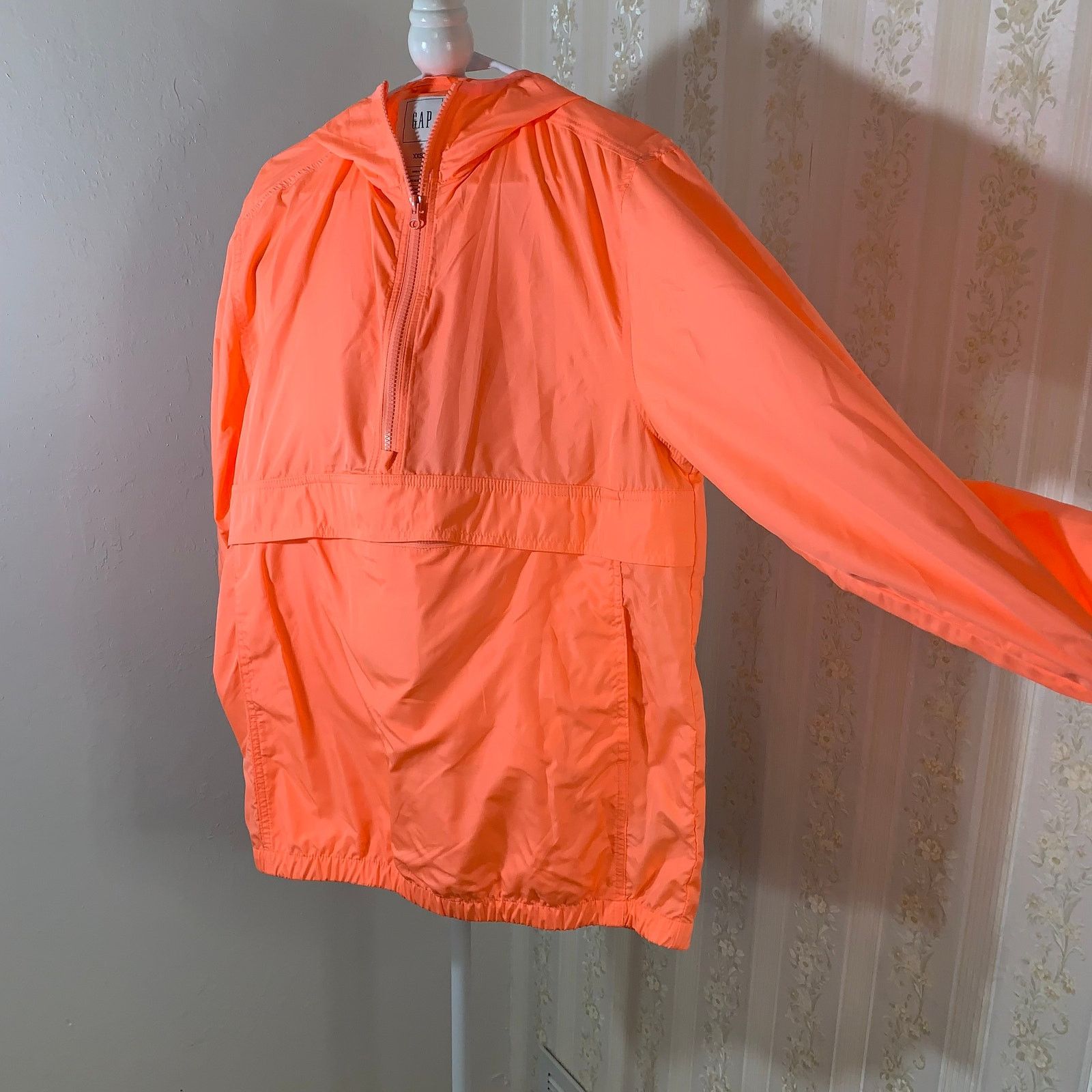Gap GAP Water Resistant Jacket Packs Into Pocket Size XS Size XS / US 0-2 / IT 36-38 - 8 Thumbnail
