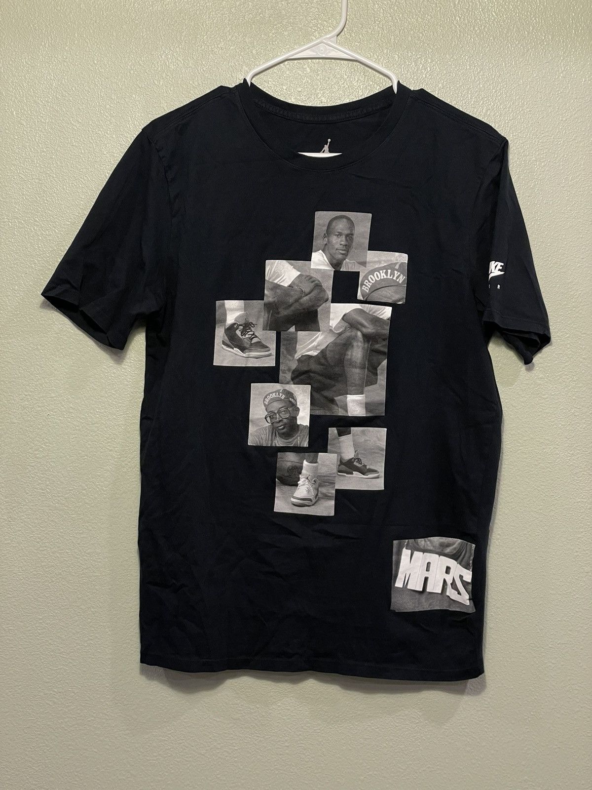 Nike mars t shirt clearance
