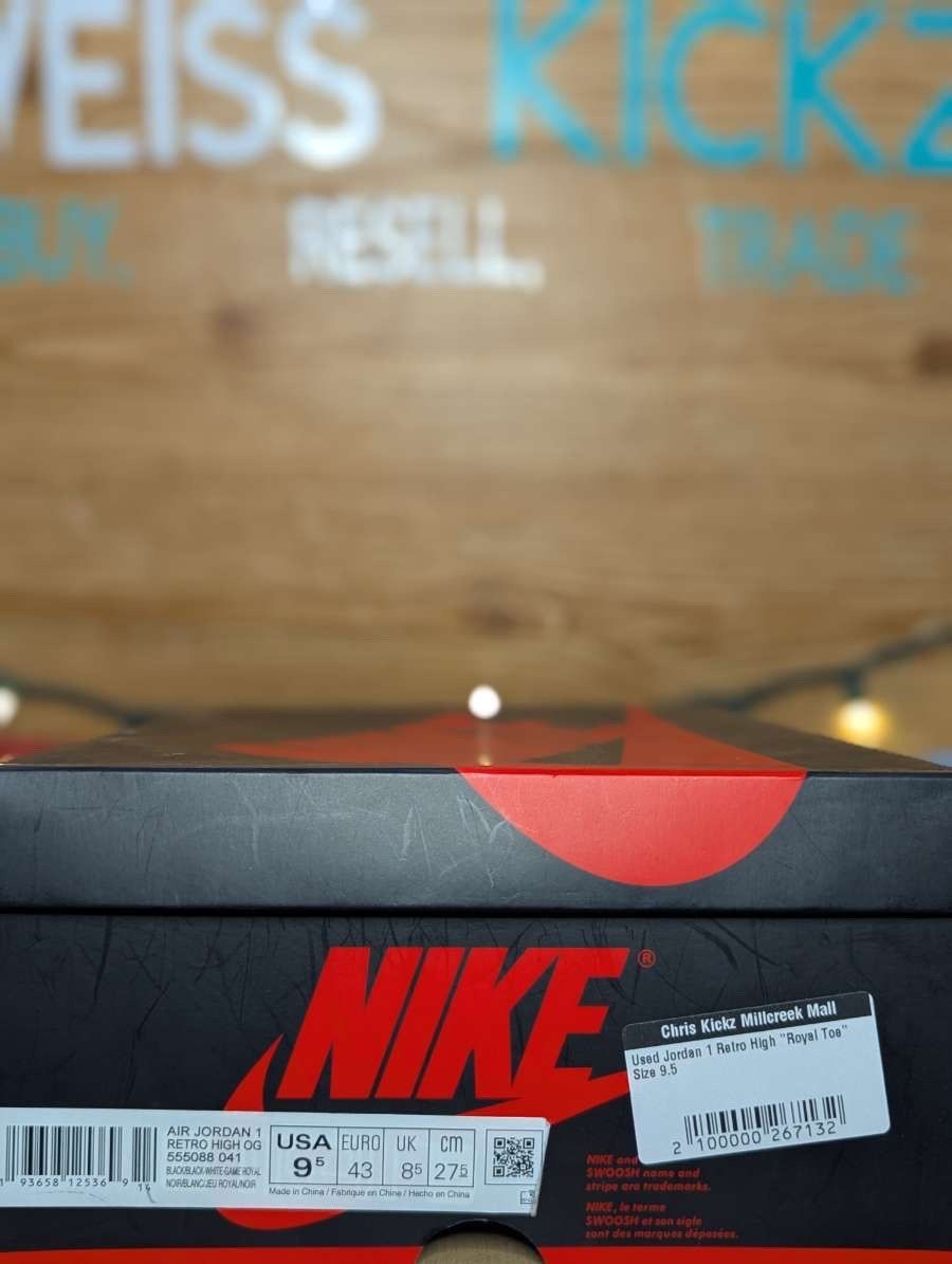 Jordan Brand Jordan 1 royal toe Size US 9.5 / EU 42-43 - 9 Thumbnail