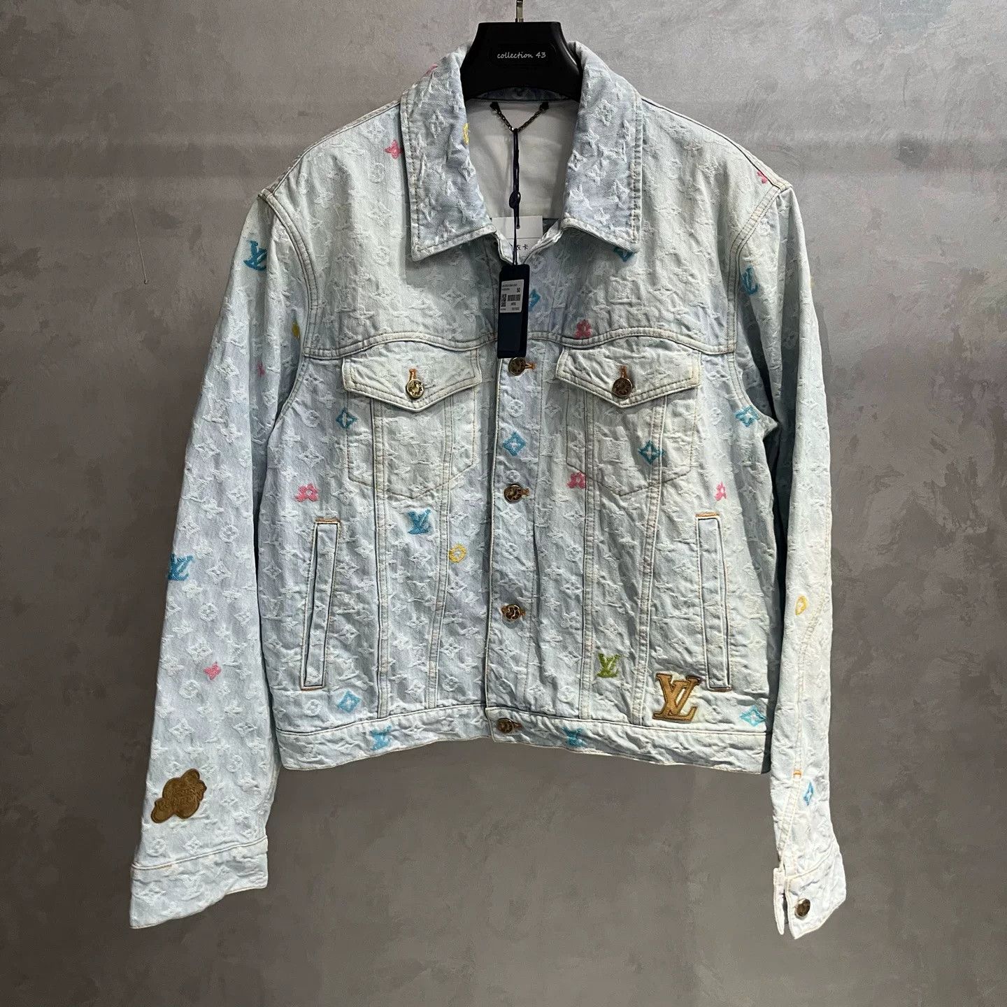 Louis Vuitton Louis Vuitton Light Blue Logo Embroidered Denim Jacket Size US M / EU 48-50 / 2 - 1 Thumbnail