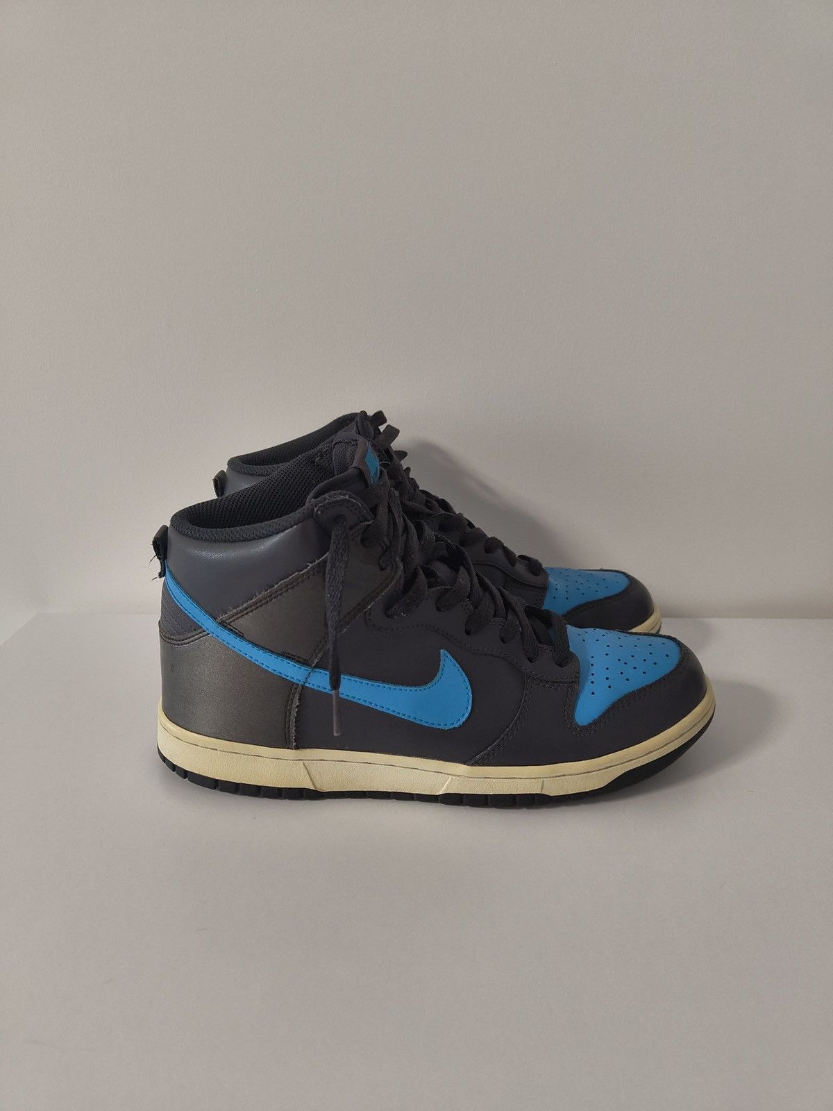 Nike 2010 Nike WMNS Dunk High Anthracite/Orient Blue-White Size US 10.5 / IT 40.5 - 3 Thumbnail