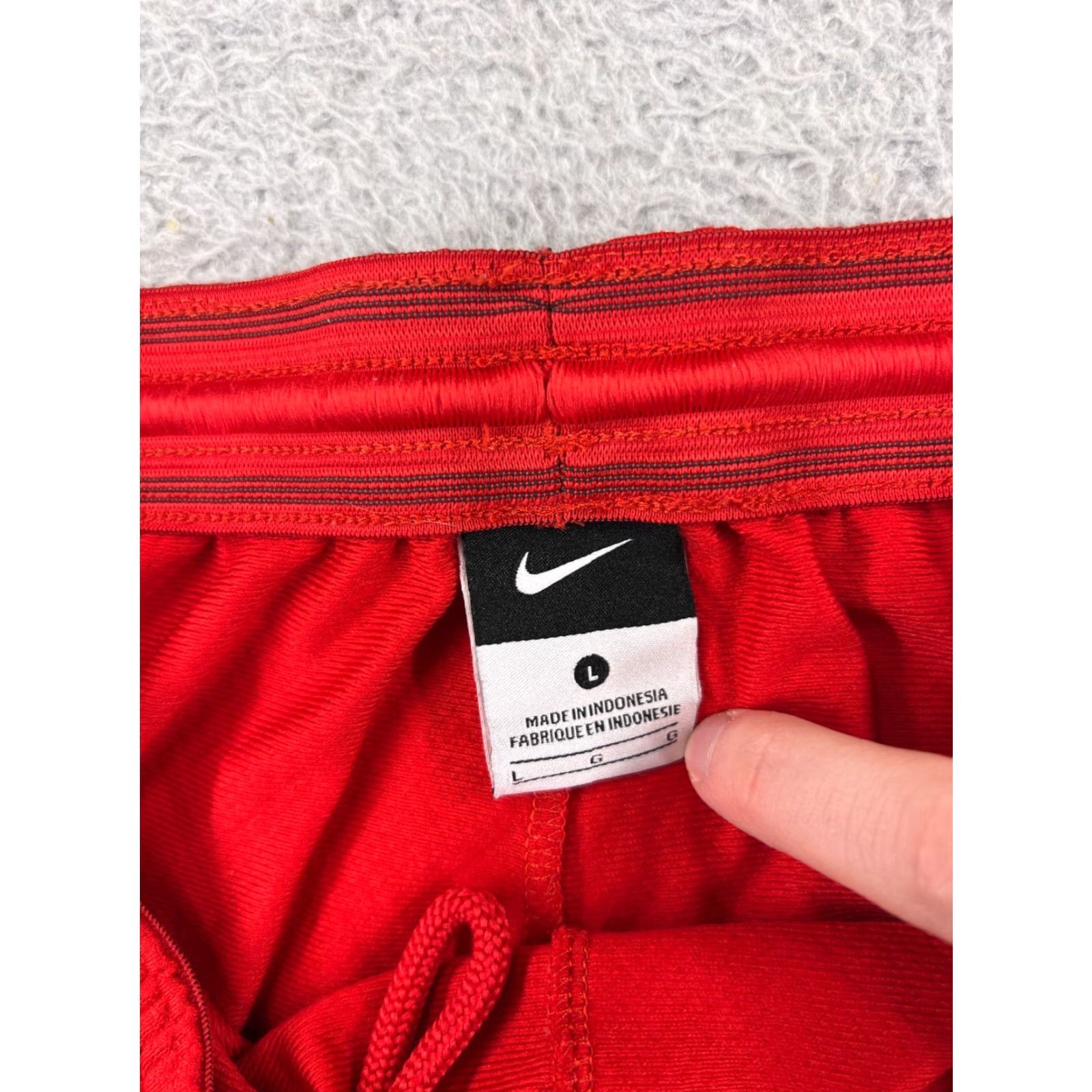Nike Nike Shorts Womens Large Red White Running Jogging Polyester DriFit Spiderweb Size 36" / US 14 / IT 50 - 3 Thumbnail