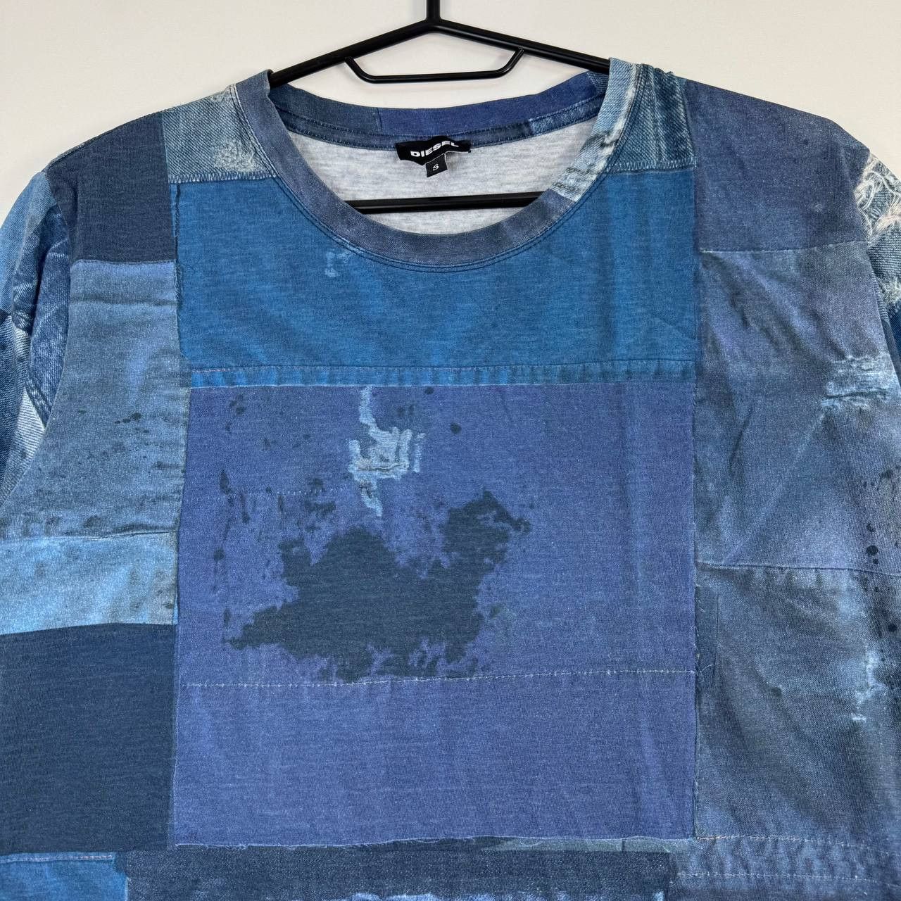 Diesel Diesel Patchwork Style T-Shirt Blue Denim Look Graphic Sz S Size US S / EU 44-46 / 1 - 2 Thumbnail