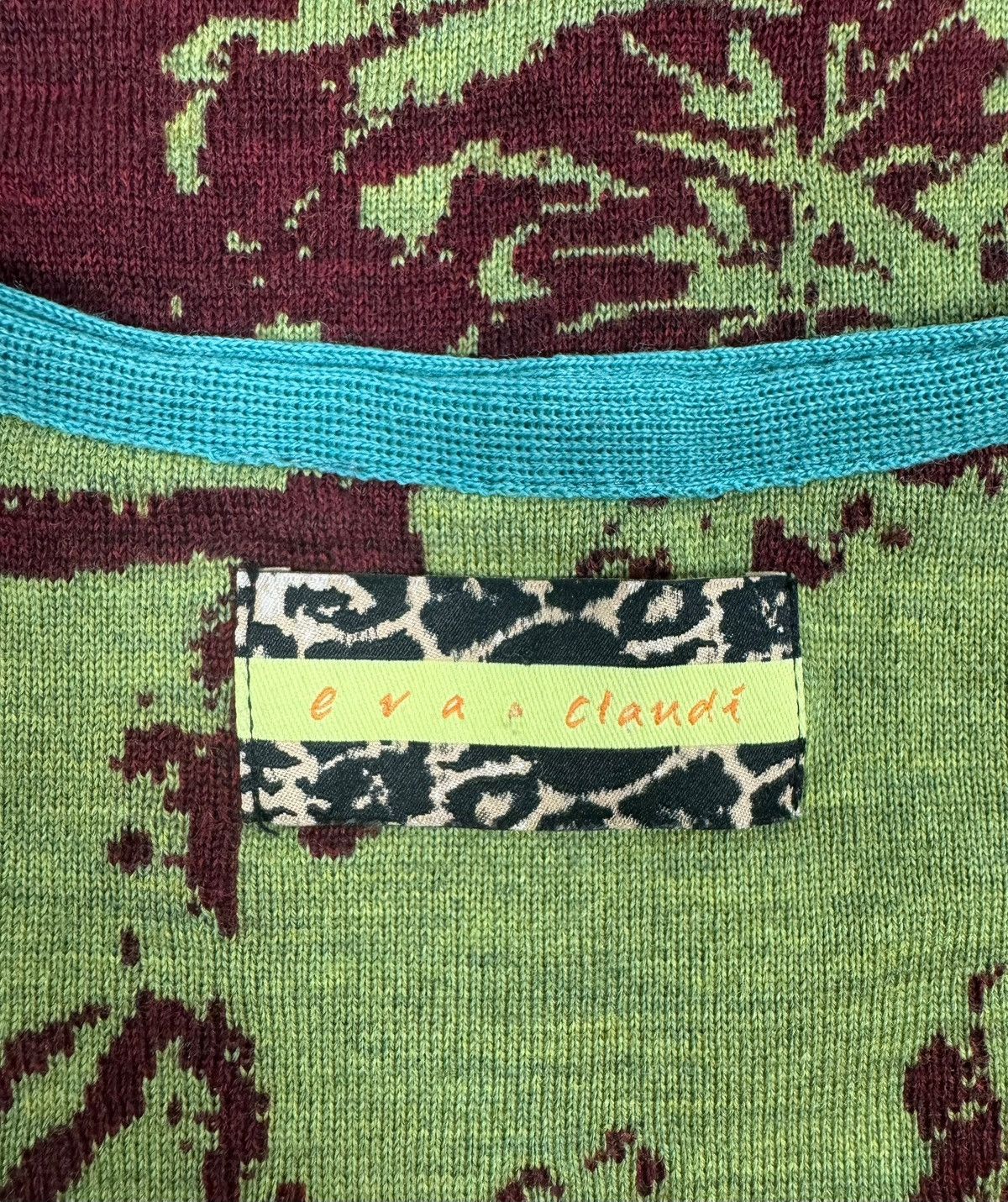 Designer Eva Claudi Embroidered Zip Sweater Floral Printed size L Size L / US 10 / IT 46 - 14 Thumbnail