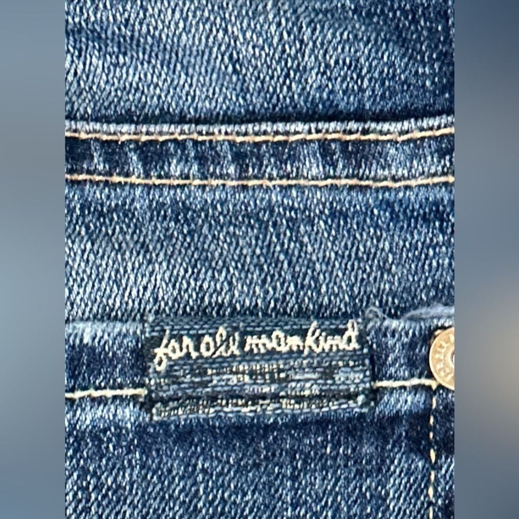 7 For All Mankind 7 For All Mankind Slim Cigarette Skinny Jean Women Size 32. Size 32" / US 10 / IT 46 - 8 Thumbnail