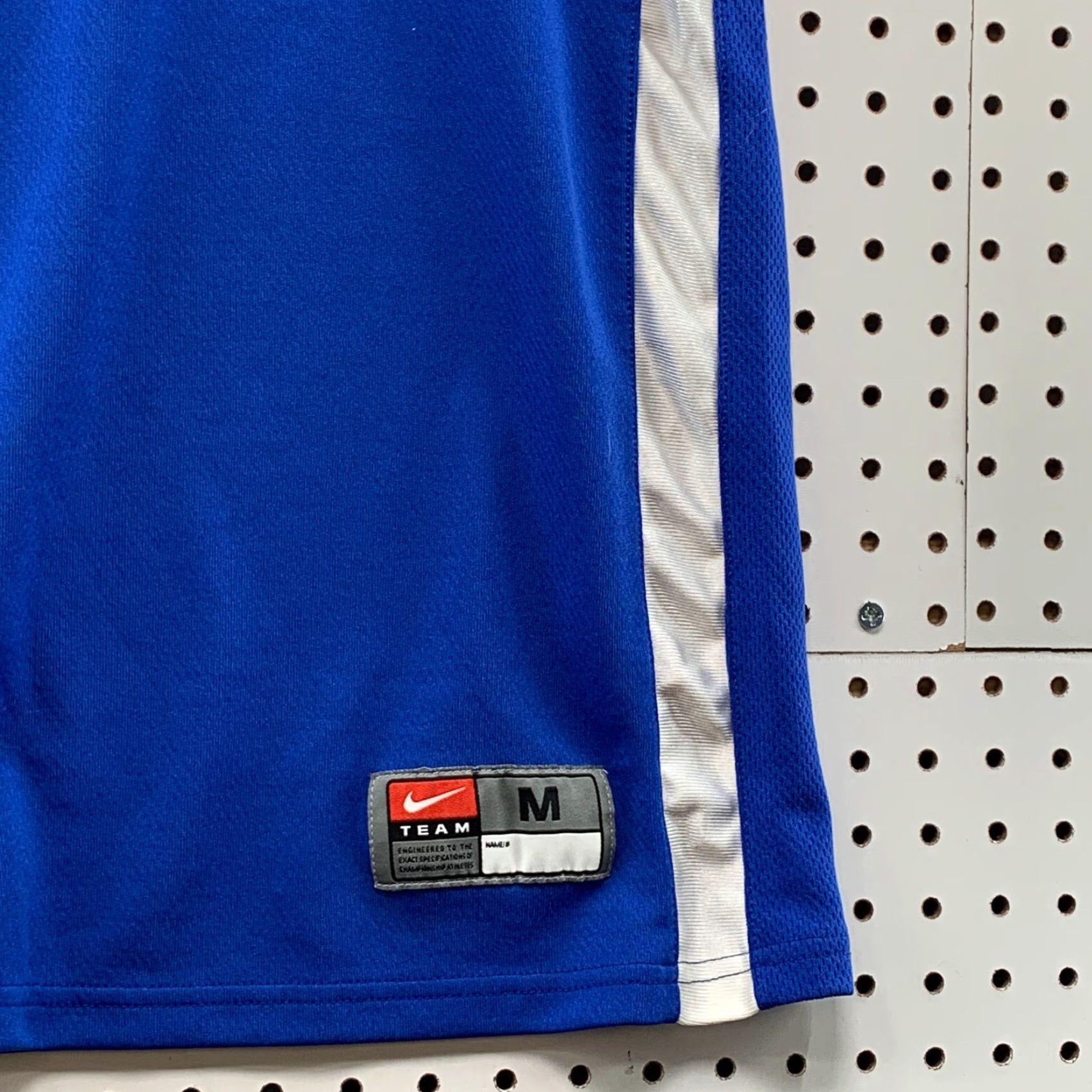 Nike VINTAGE Nike Active Shirt Womens M 90s White Blue Sleeveless Nike Dri-Fit T-Shirt - Womens Size M / US 6-8 / IT 42-44 - 4 Thumbnail