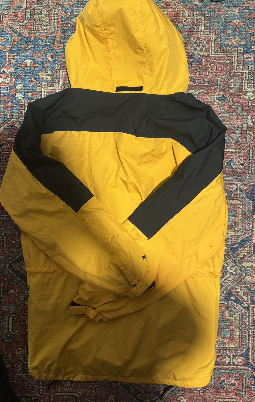 The North Face Vintage North Face Raincoat Size US XL / EU 56 / 4 - 2 Thumbnail