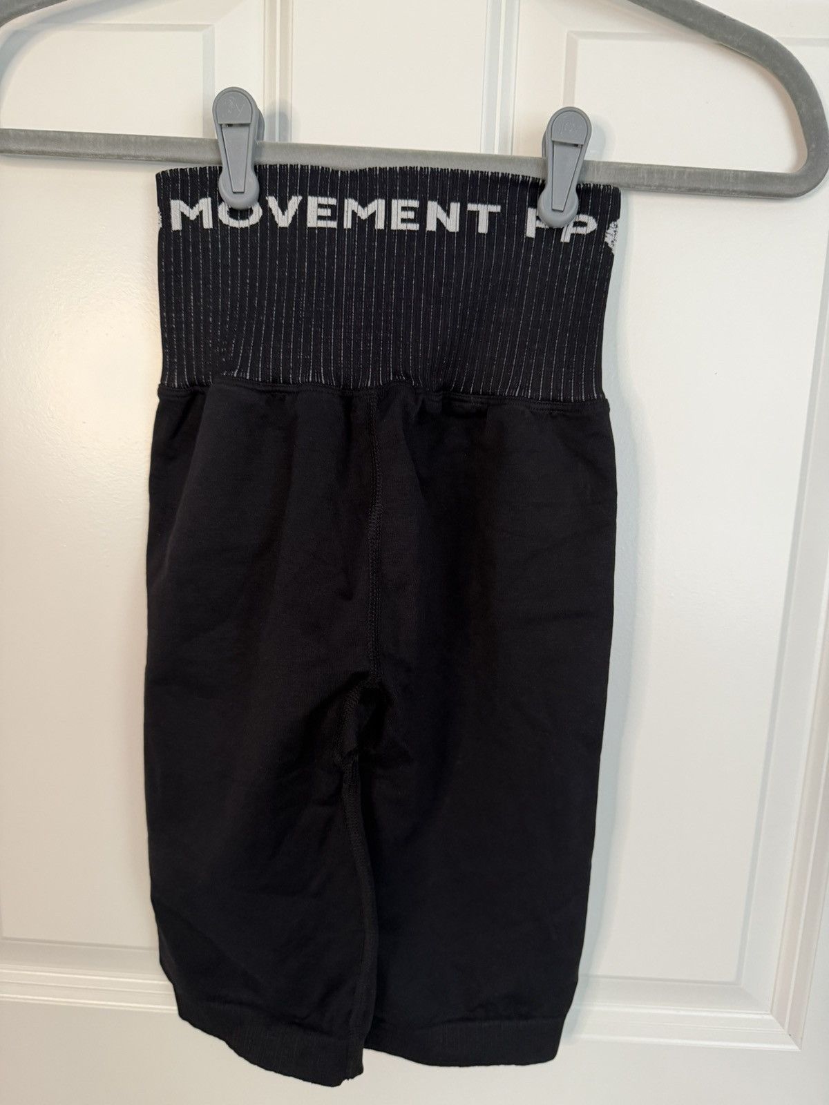 Free People FP Movement Bike Shorts - Black size XS/s Size 26" / US 2 / IT 38 - 3 Thumbnail