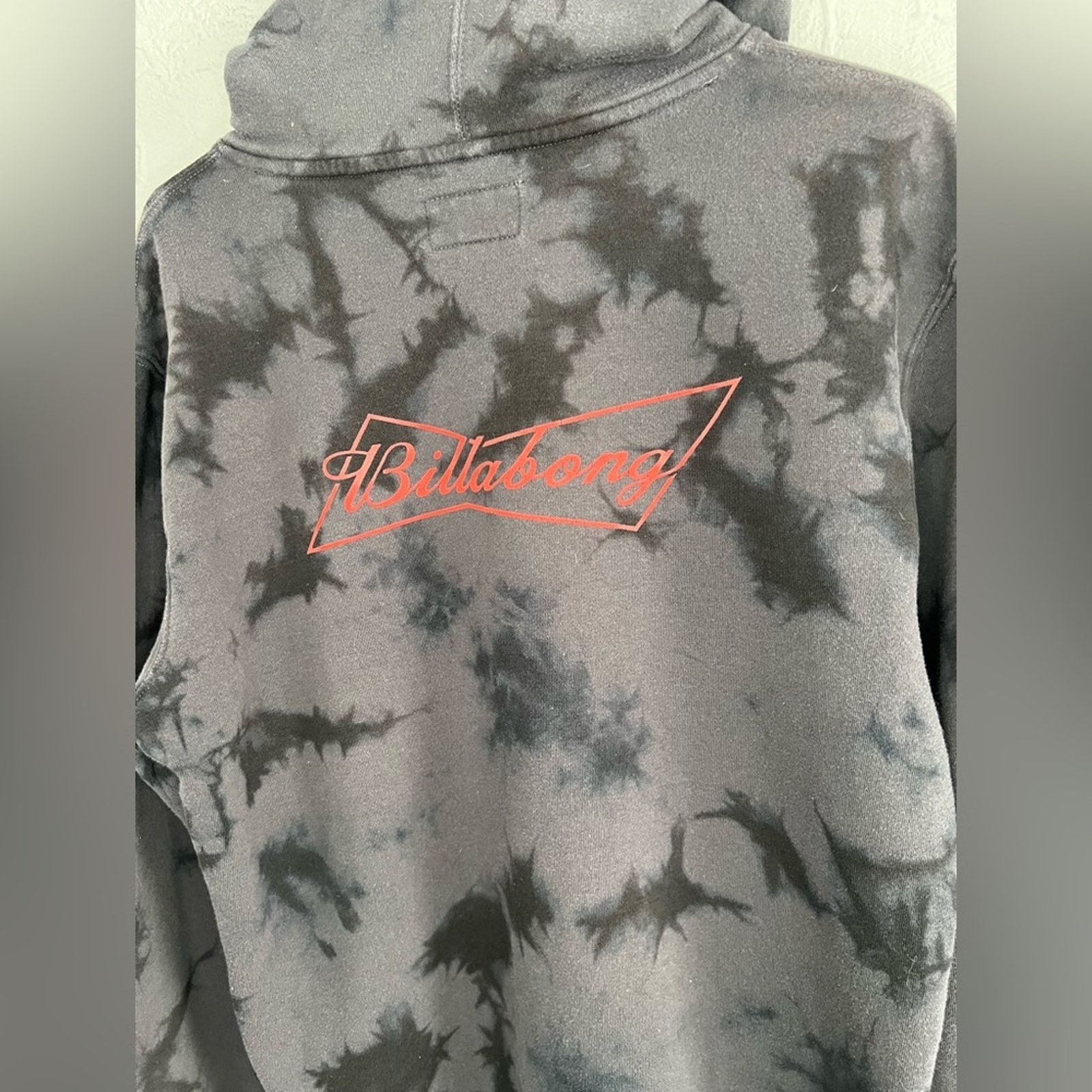 Billabong Billabong x Budweiser ‘King of Beers’ Bow Hoodie -RARE $70 Size US M / EU 48-50 / 2 - 5 Thumbnail