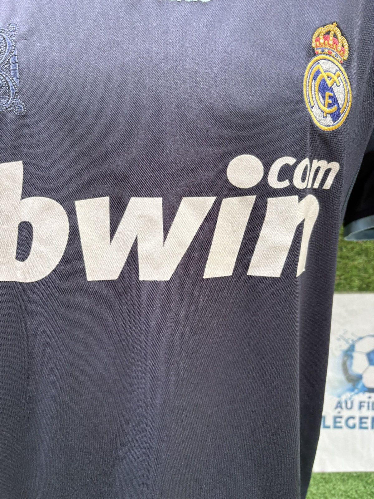 Adidas Jersey kaka real madrid Size US S / EU 44-46 / 1 - 10 Thumbnail