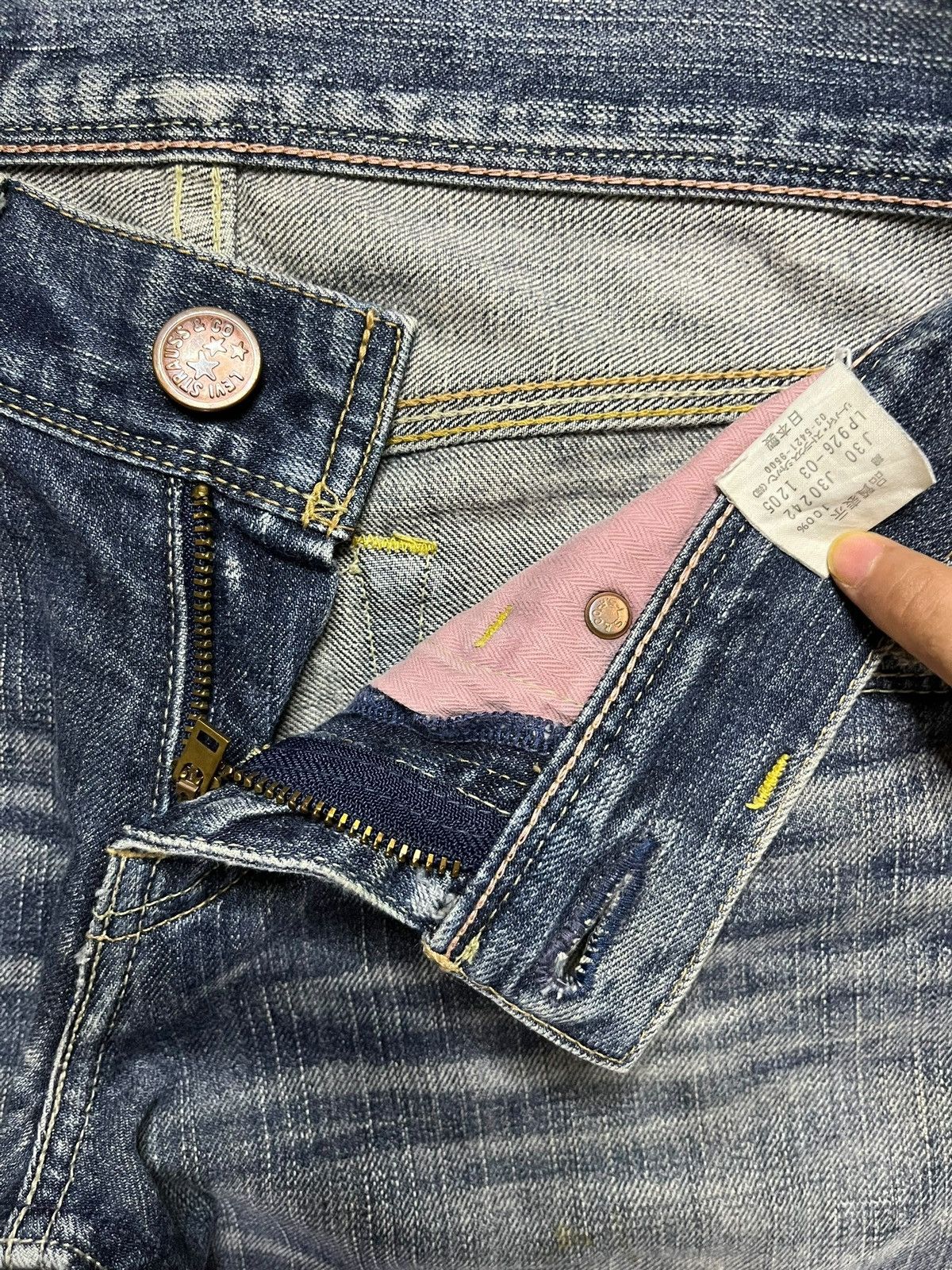 Vintage 90s Levis Star Faded Wash Distressed Flare Jeans